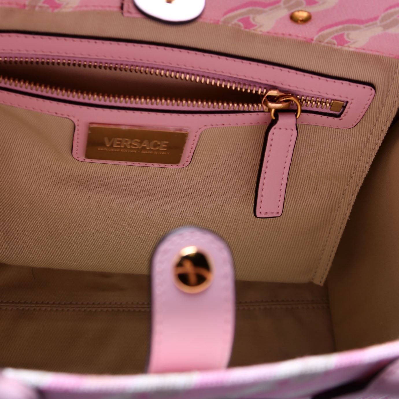 La Medusa Small Chain Print Canavs Tote Pink/Gray