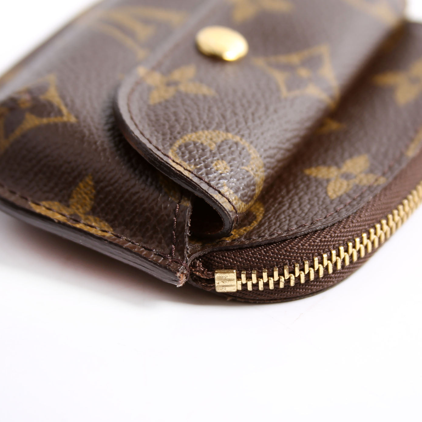 Schilling Coin Purse Monogram