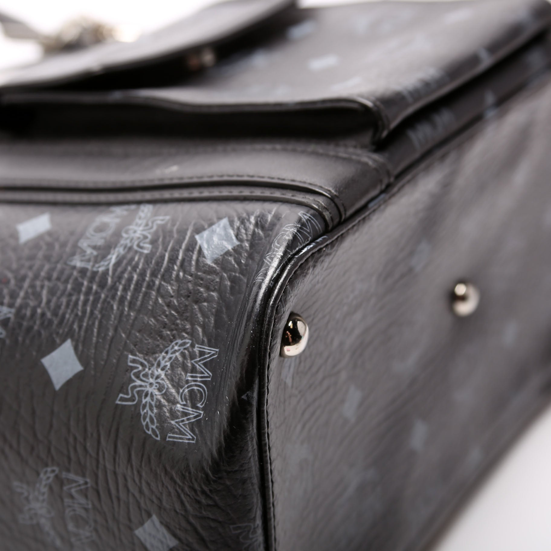 Visetos Front Pocket Tote Black