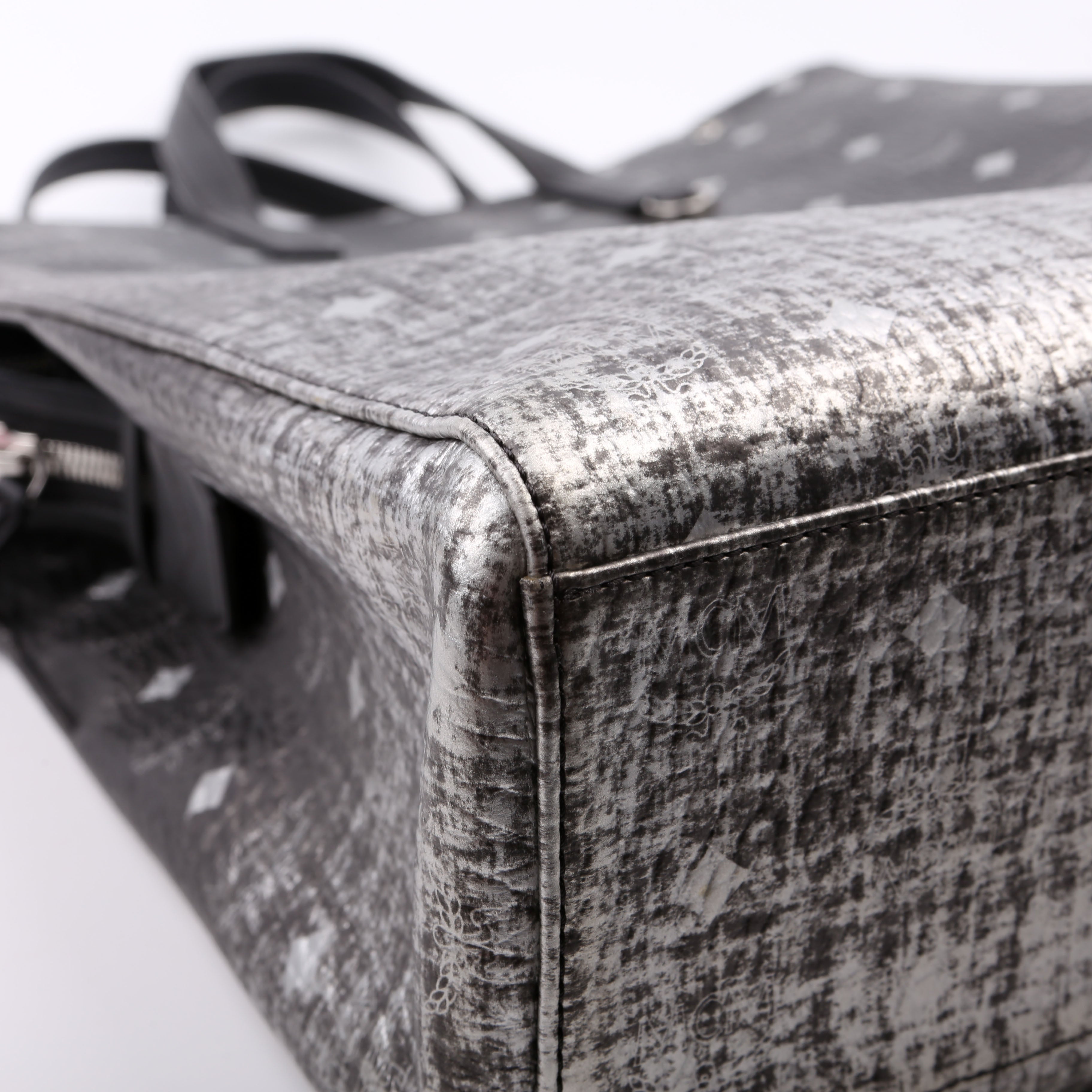 Visetos Glam Gradient Tote Black