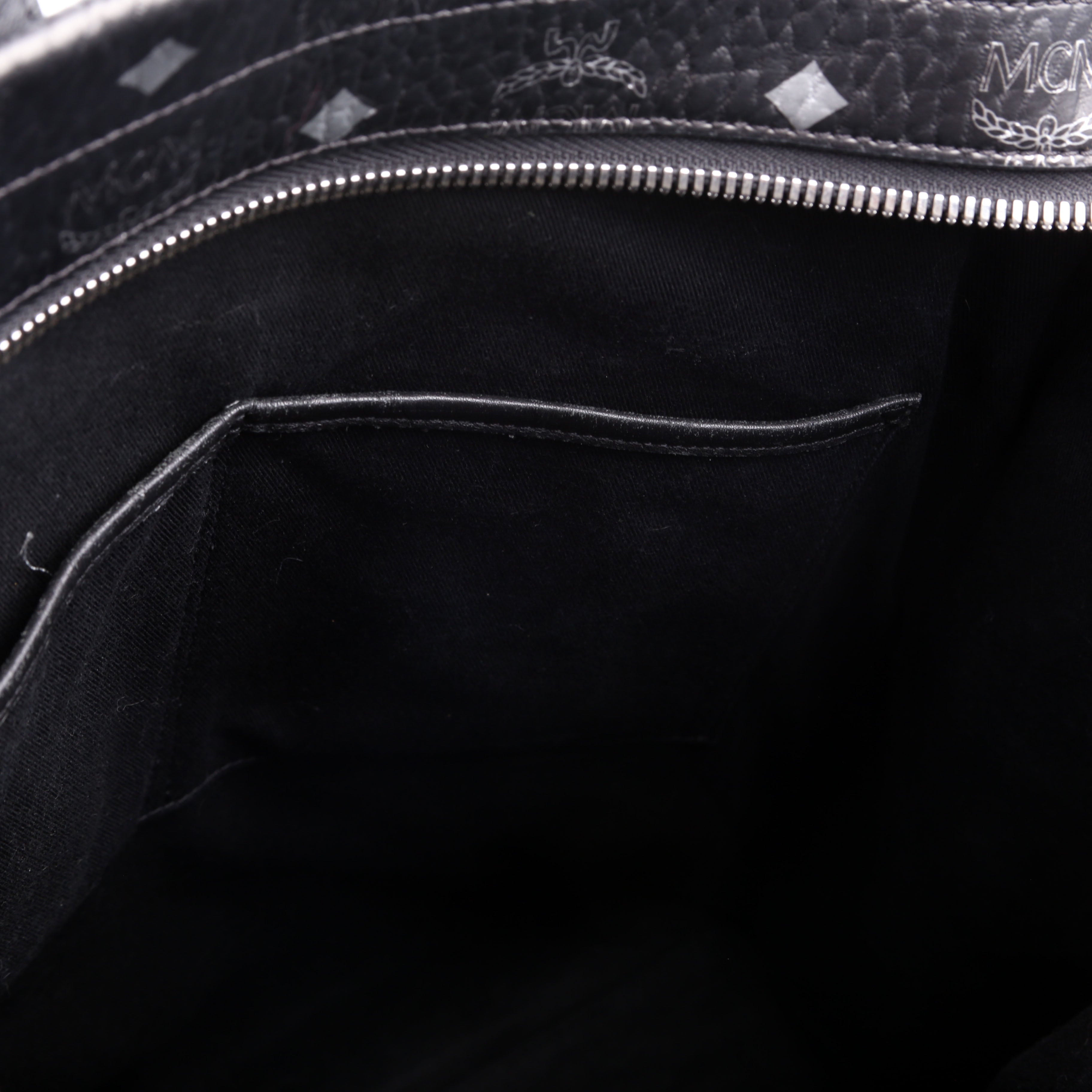Visetos Glam Gradient Tote Black