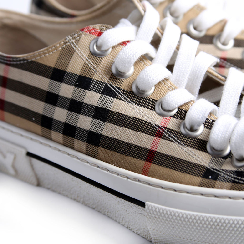 Vintage Check Jack Logo Sneakers Size 38.5