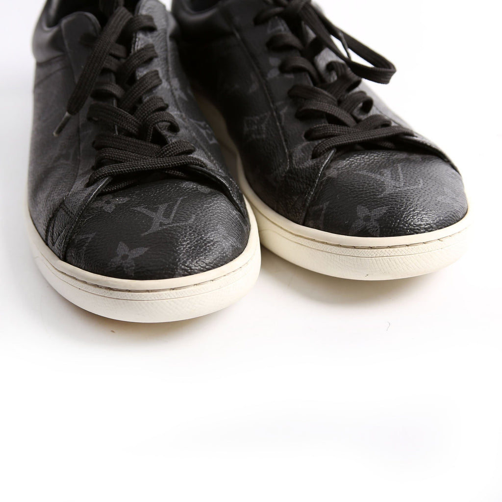 Luxembourg Sneaker Men Size 7