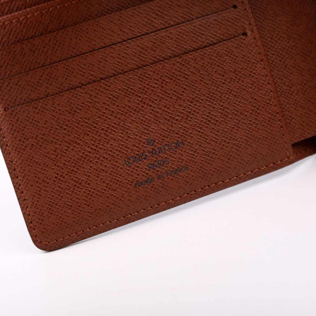 Mens Multiple Wallet Monogram