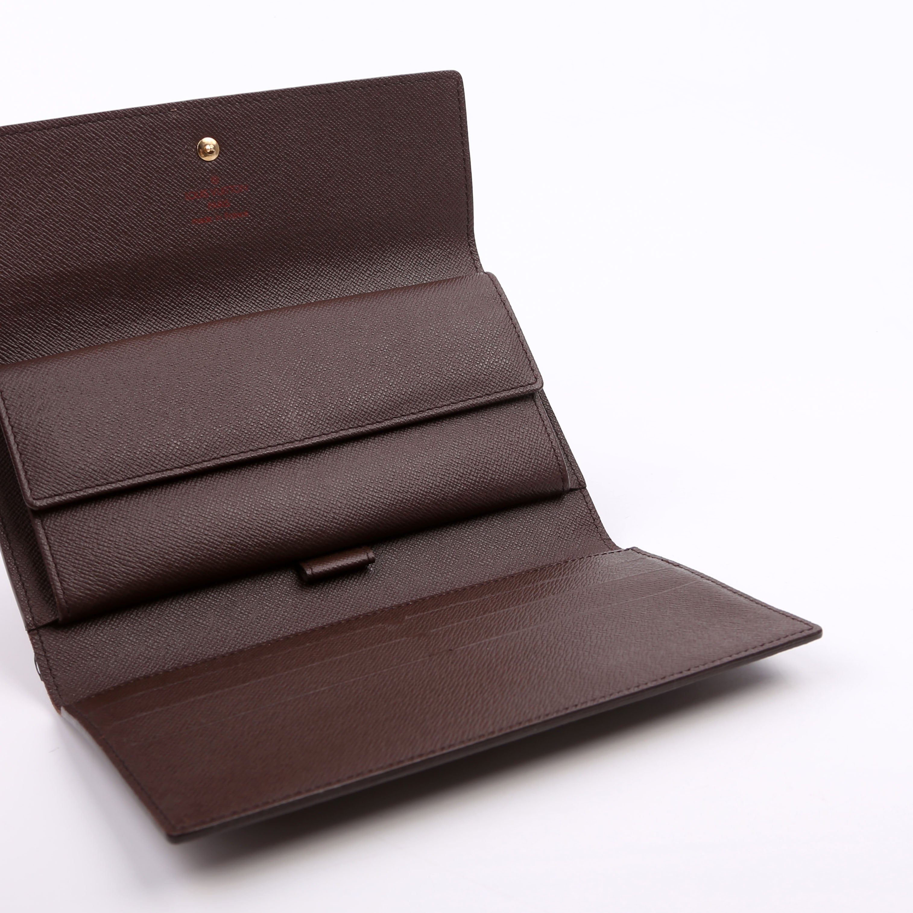 Porte Tresor International Wallet Damier Ebene