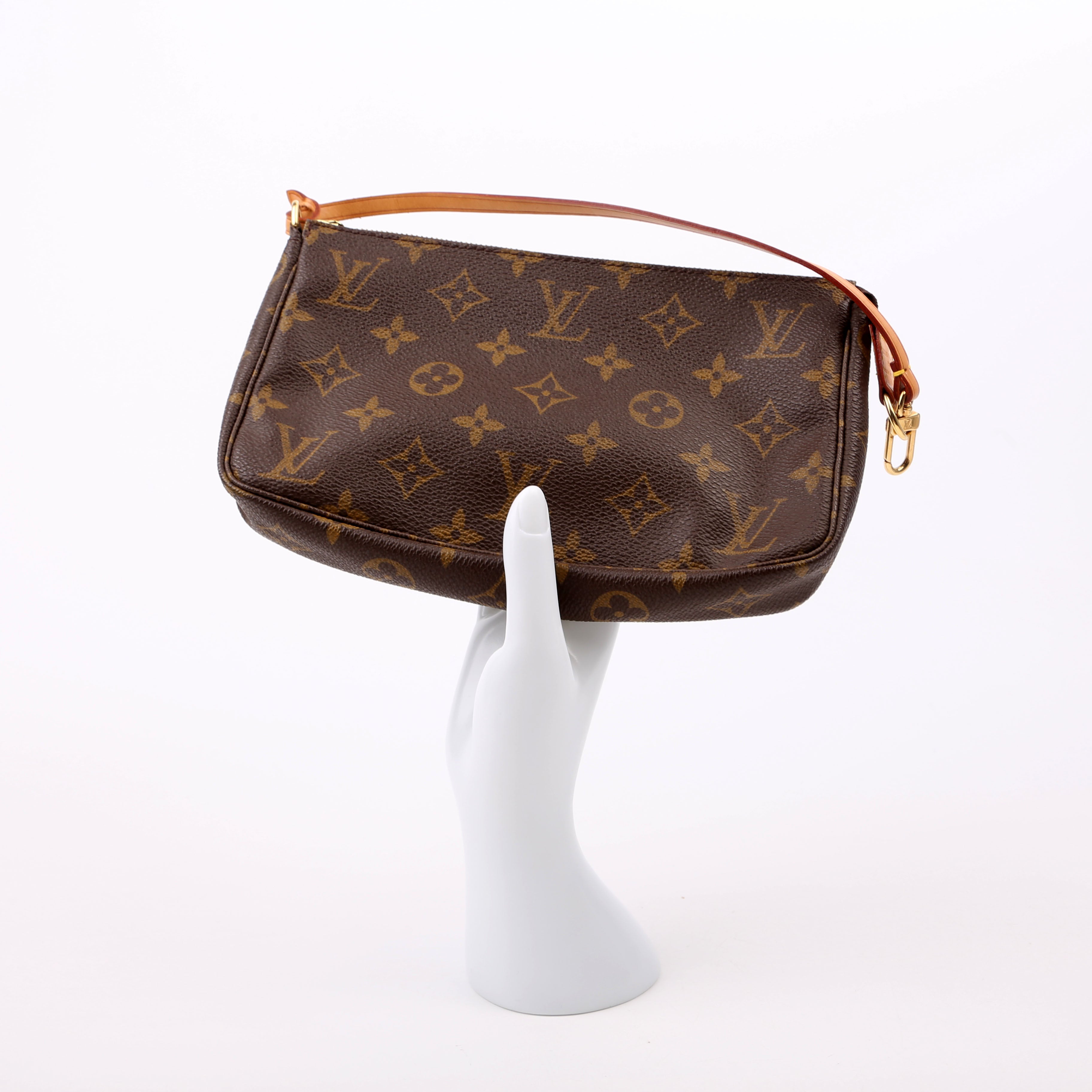 Pochette Access Monogram