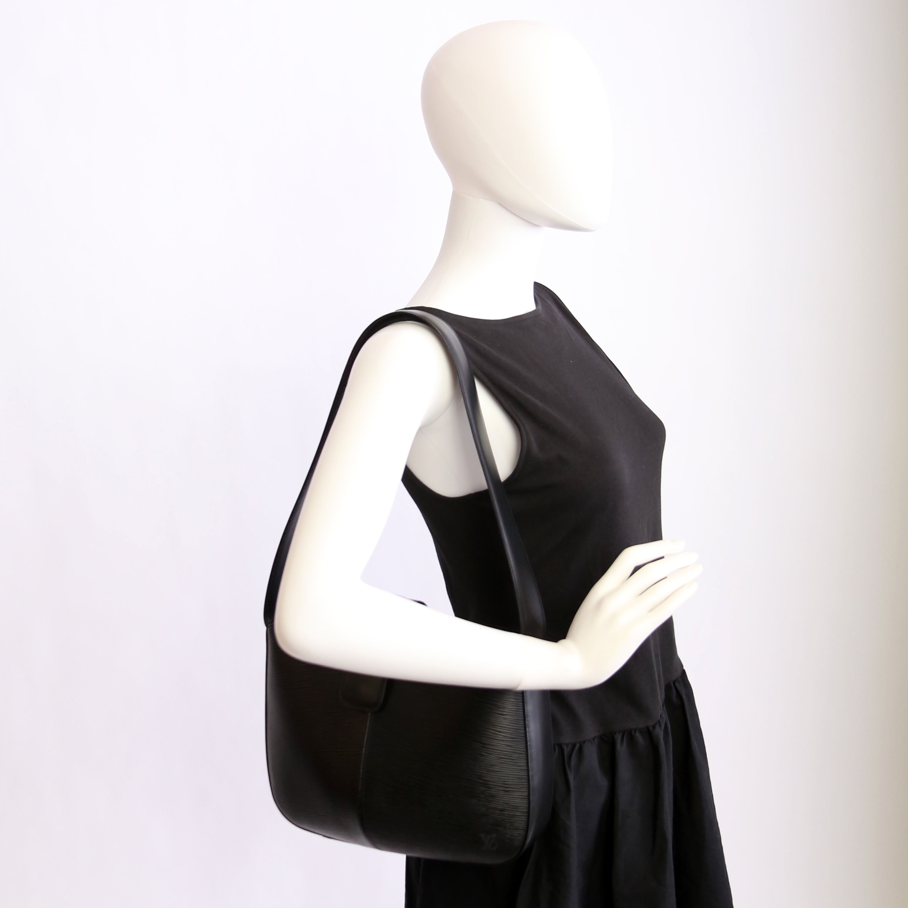 Reverie Epi Black