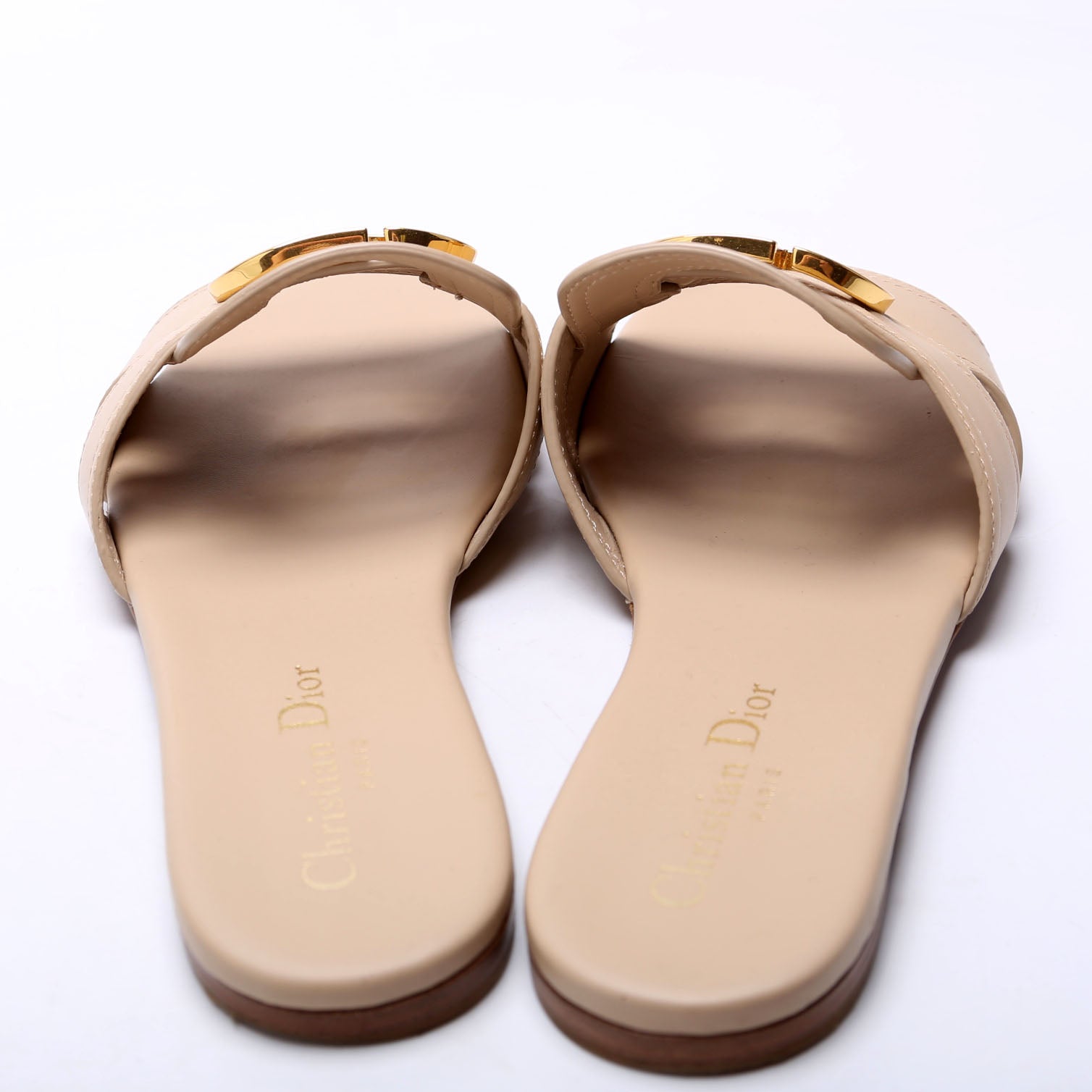 30 Montaigne Calfskin Slides 37.5 Tan