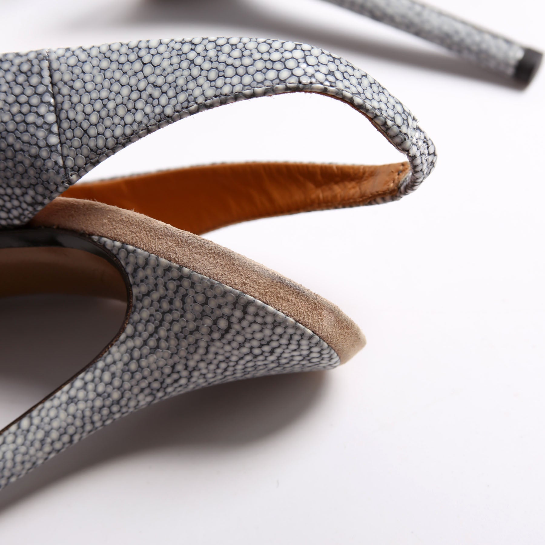 Fendi Heart Peep Toe Slingback Pumps Size 38 Blue