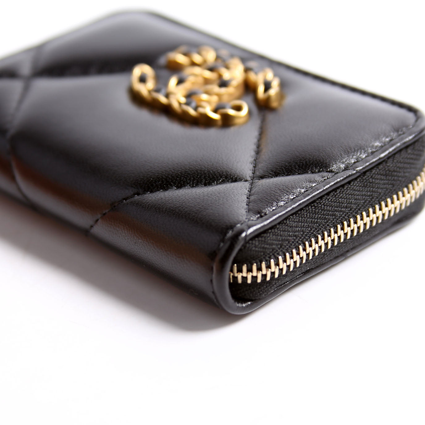Chanel 19 Zip Around Coin Purse Quilted Lambskin RFID Black