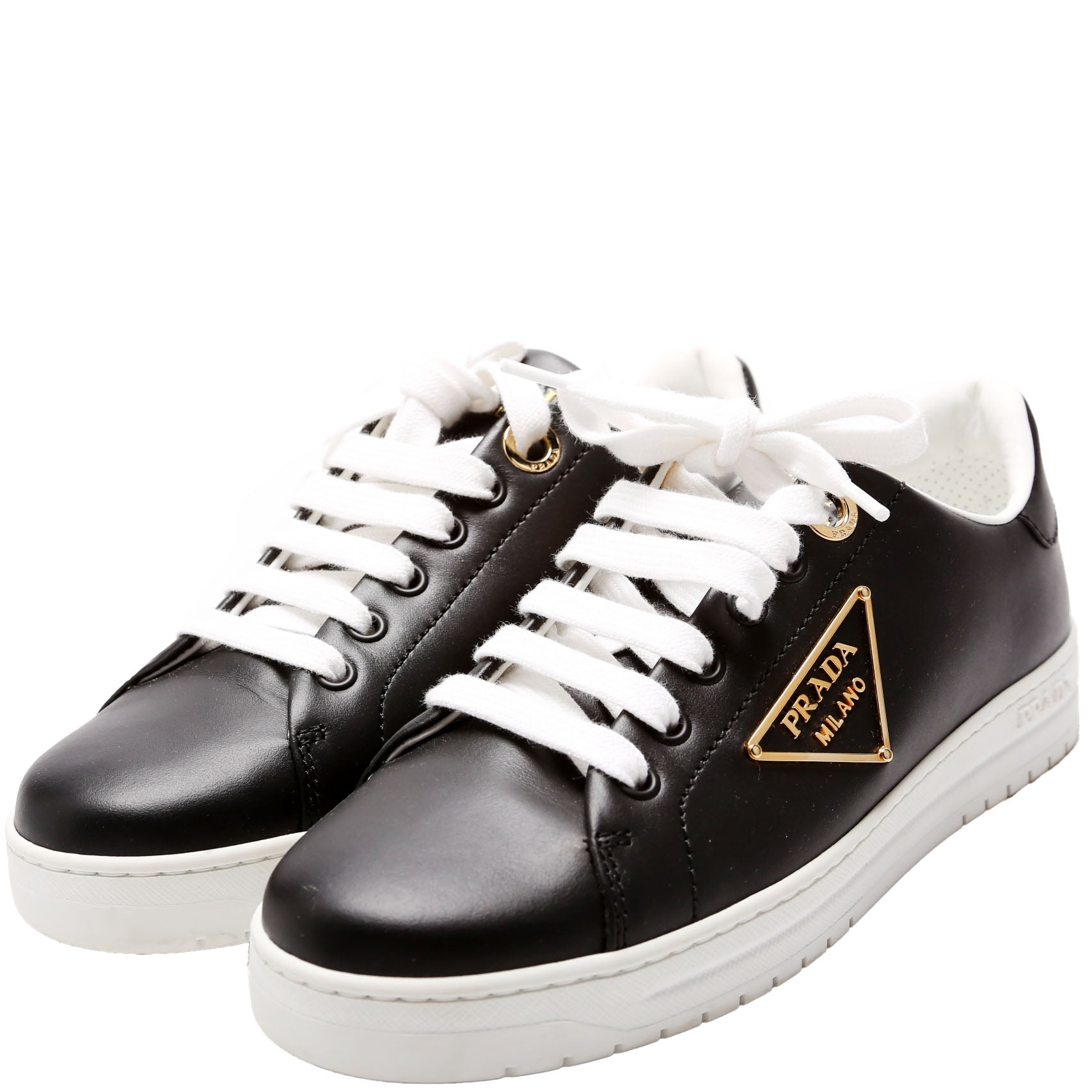 Triangle Logo Sneakers Size 36 Black/Gold