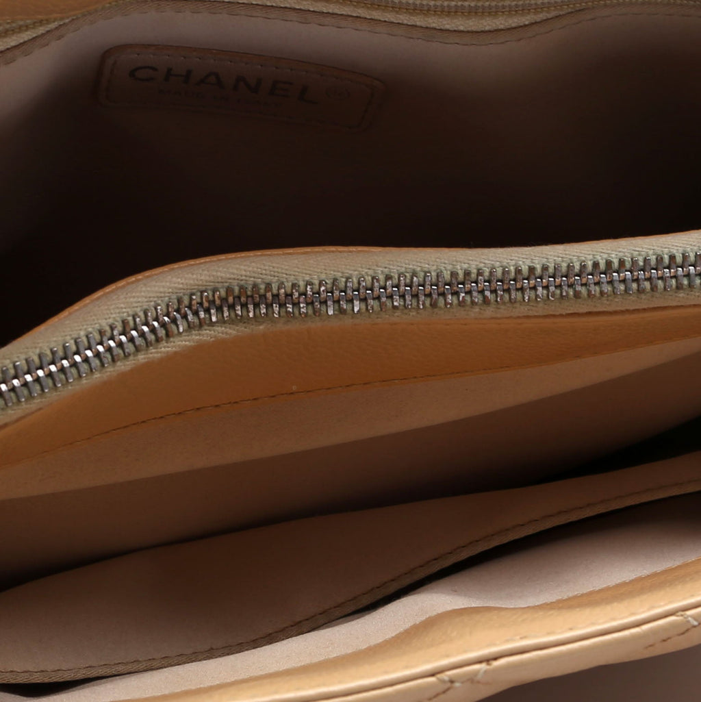 Grand Shopping Tote Caviar Tan