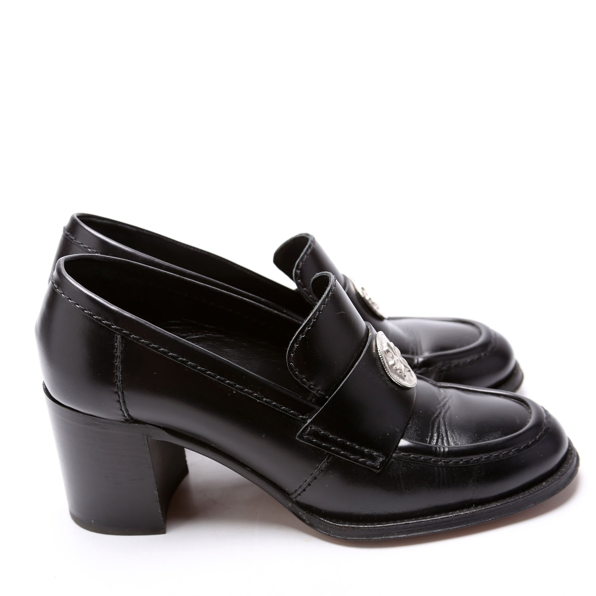 Clover Charm Loafer Pumps Size 41 Black