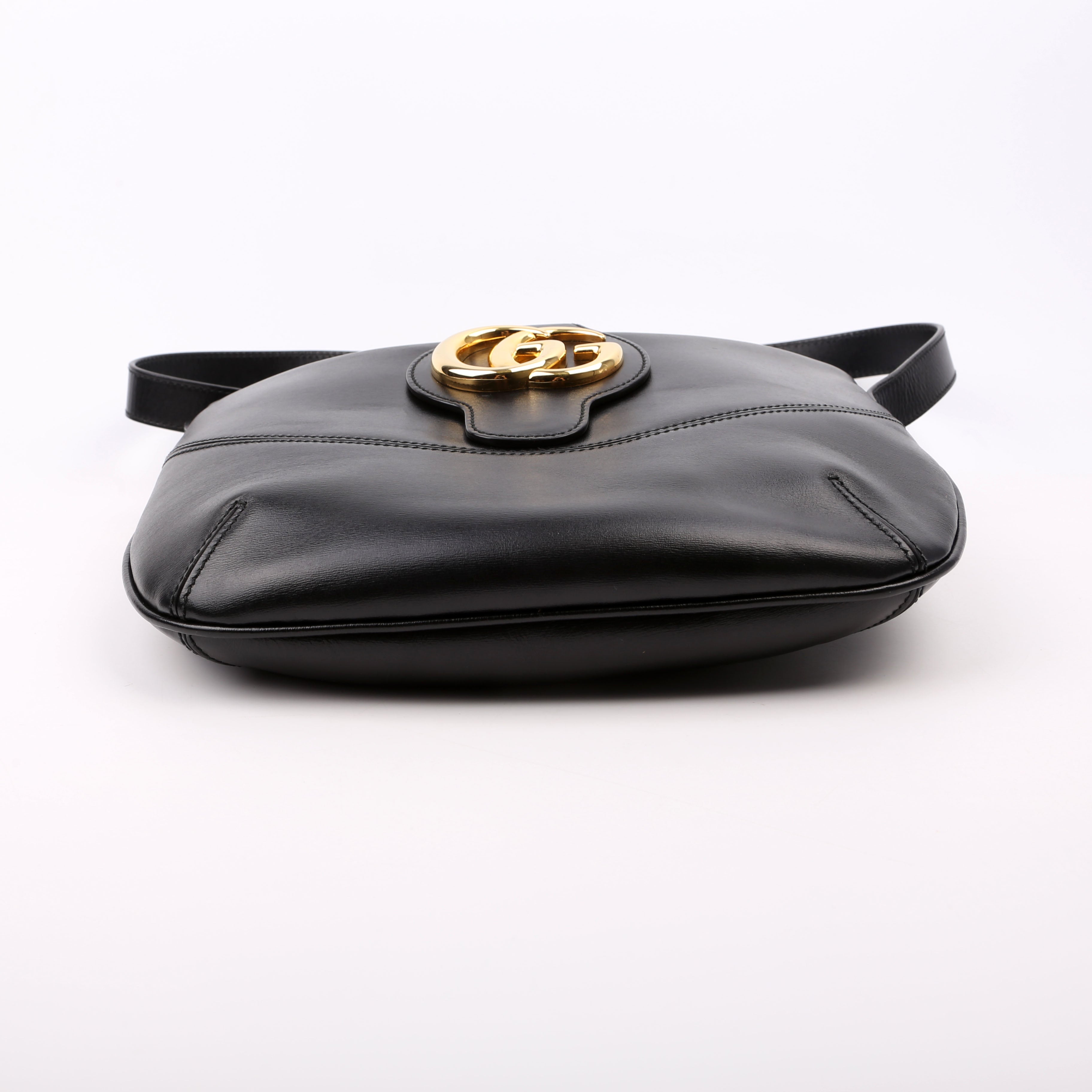 Arli Medium Shoulder Bag Calfskin
