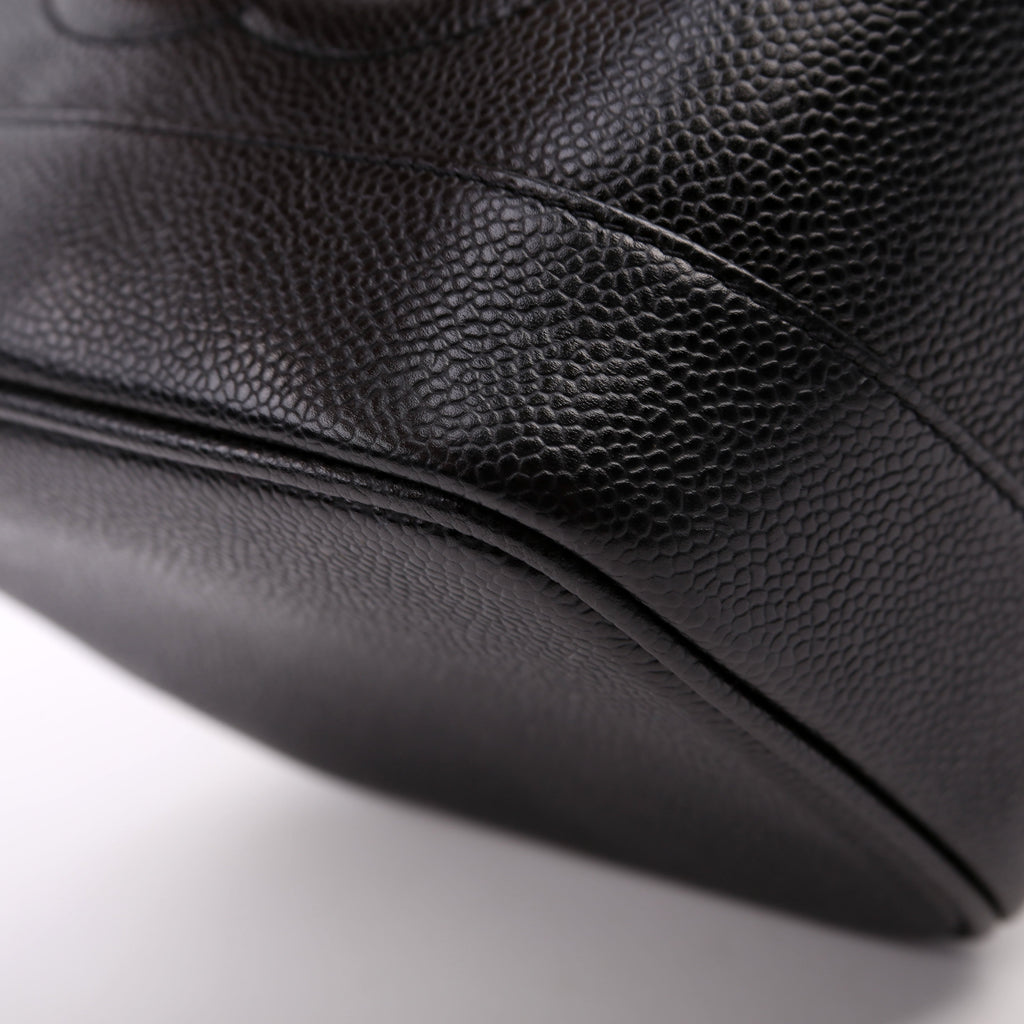 CC Vanity Case Small Caviar Leather 6M