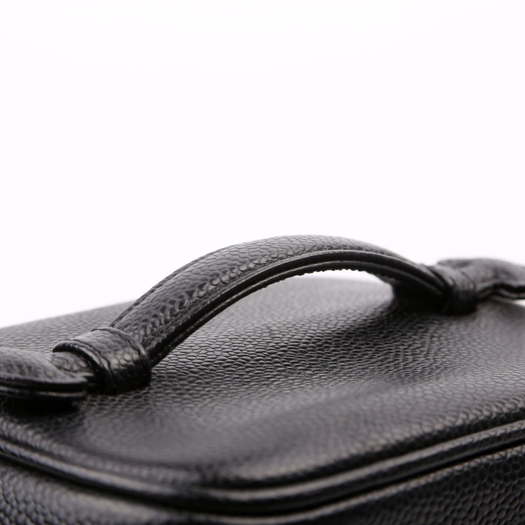 CC Vanity Case Small Caviar Leather 6M