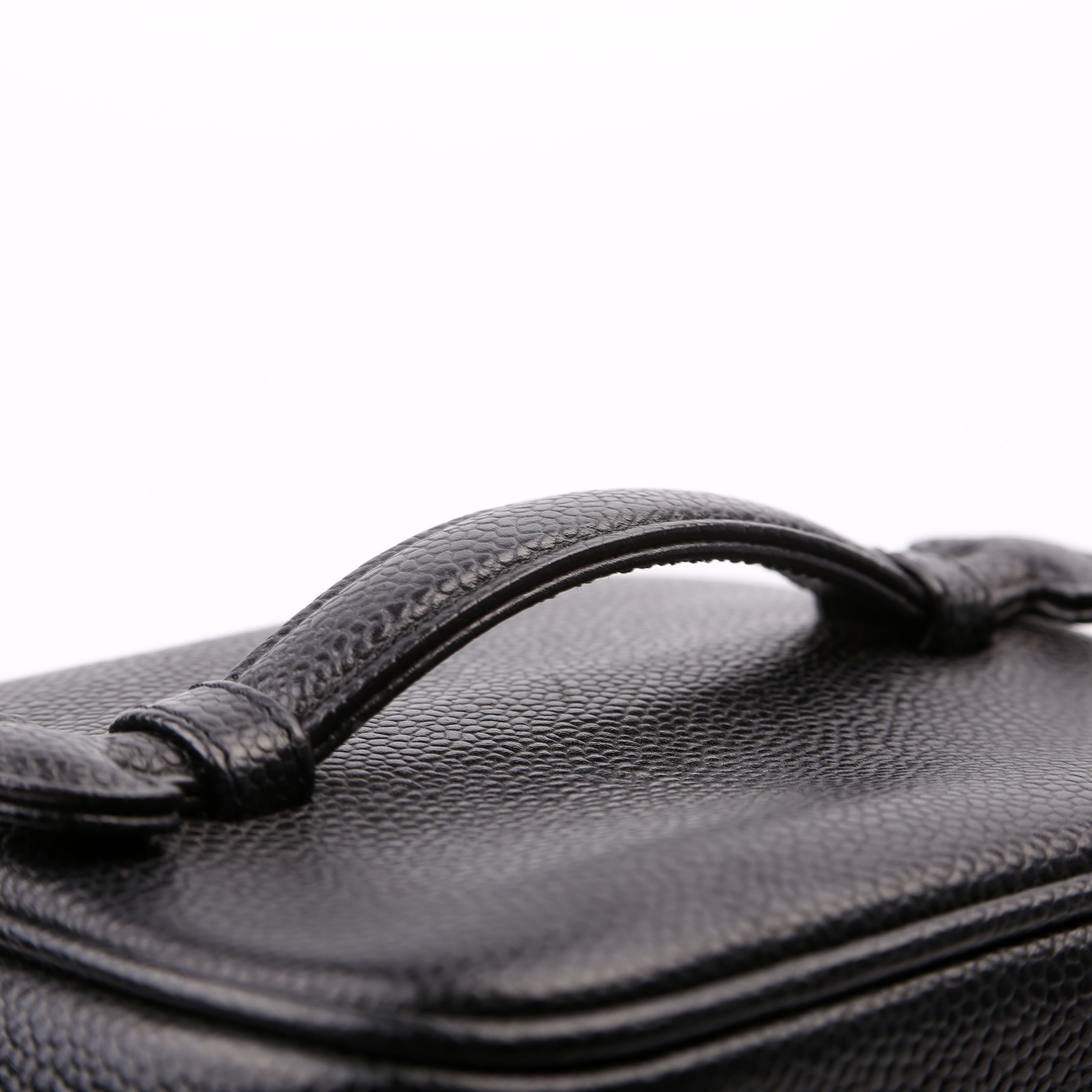CC Vanity Case Small Caviar Leather 6M