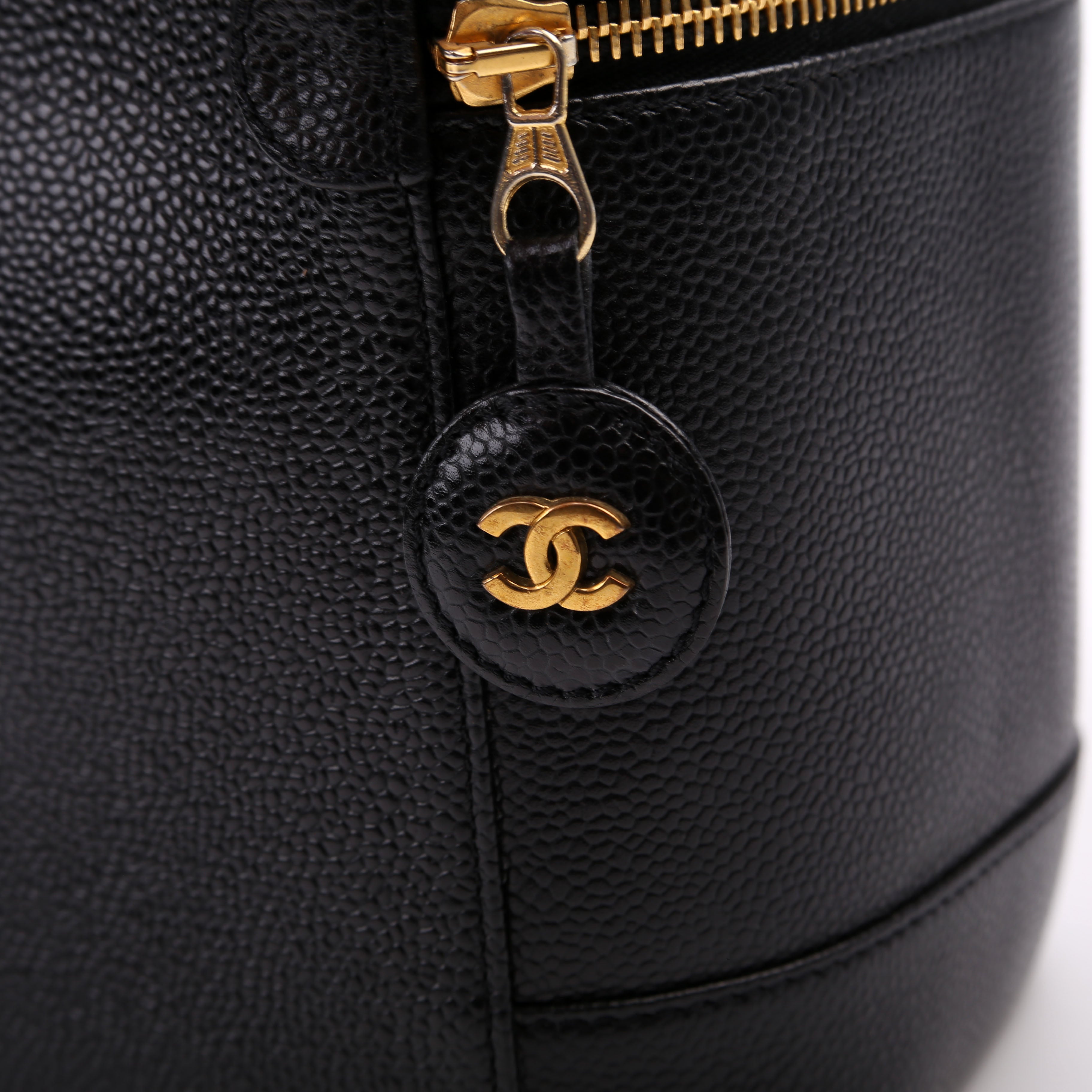 CC Vanity Case Small Caviar Leather 6M