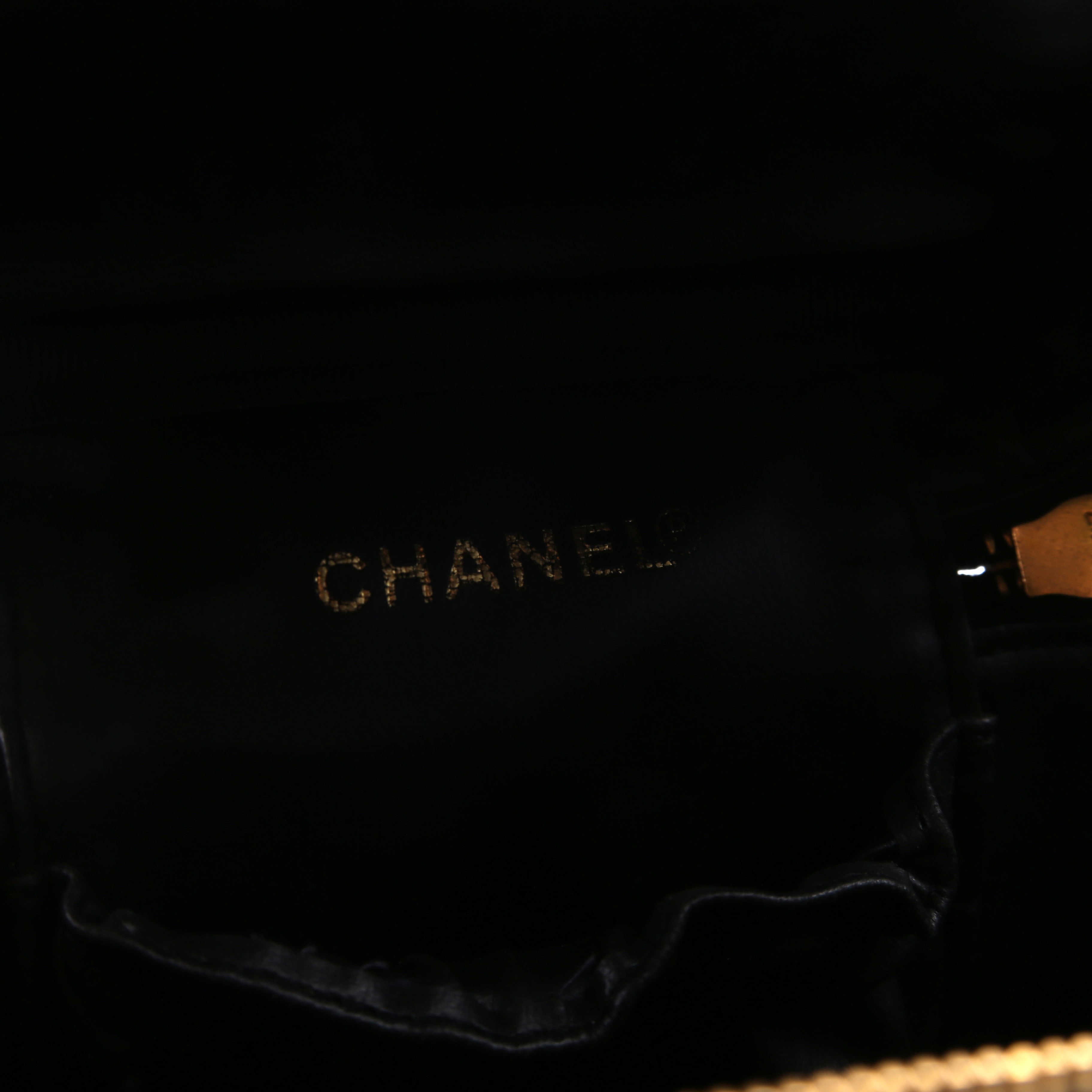 CC Vanity Case Small Caviar Leather 6M