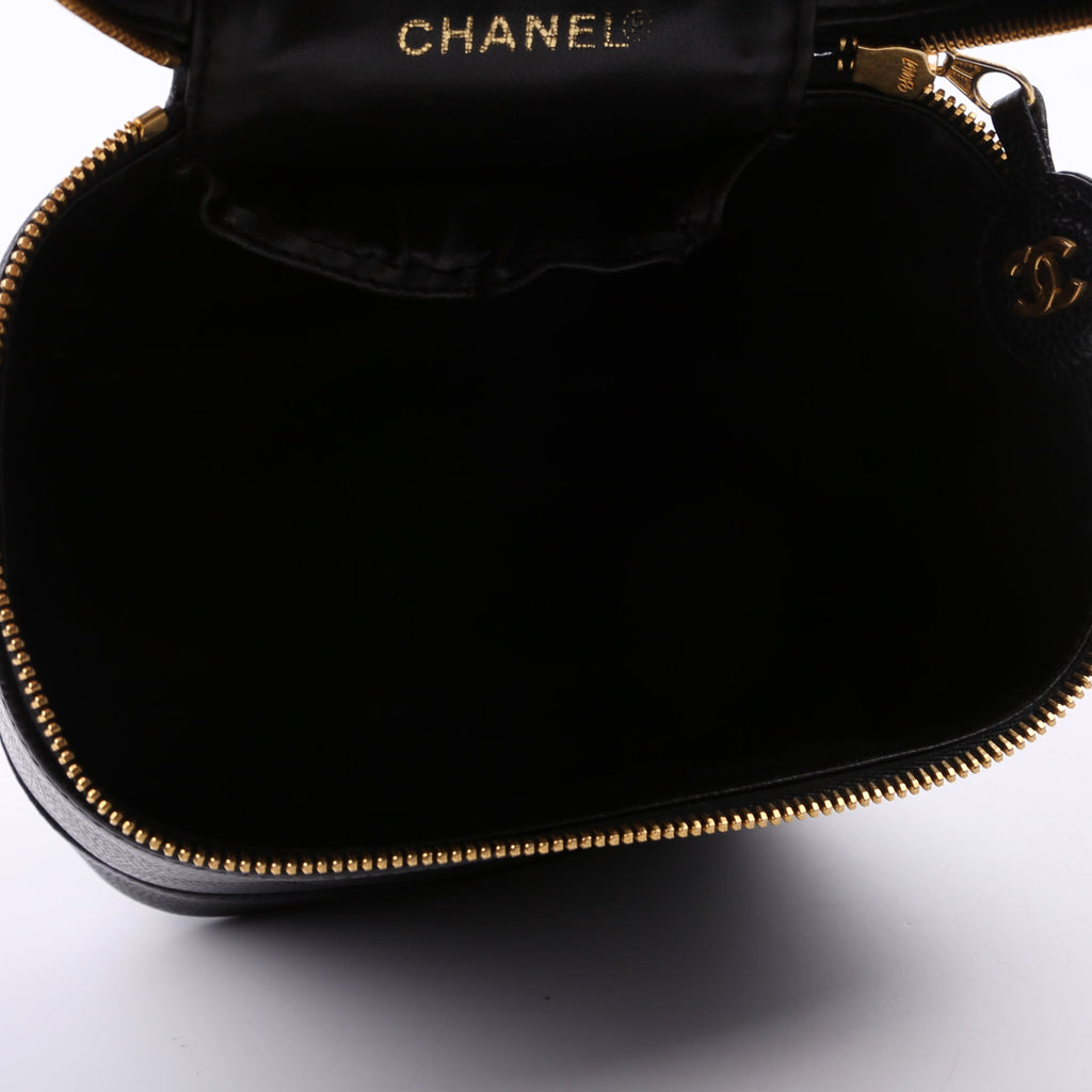 CC Vanity Case Small Caviar Leather 6M