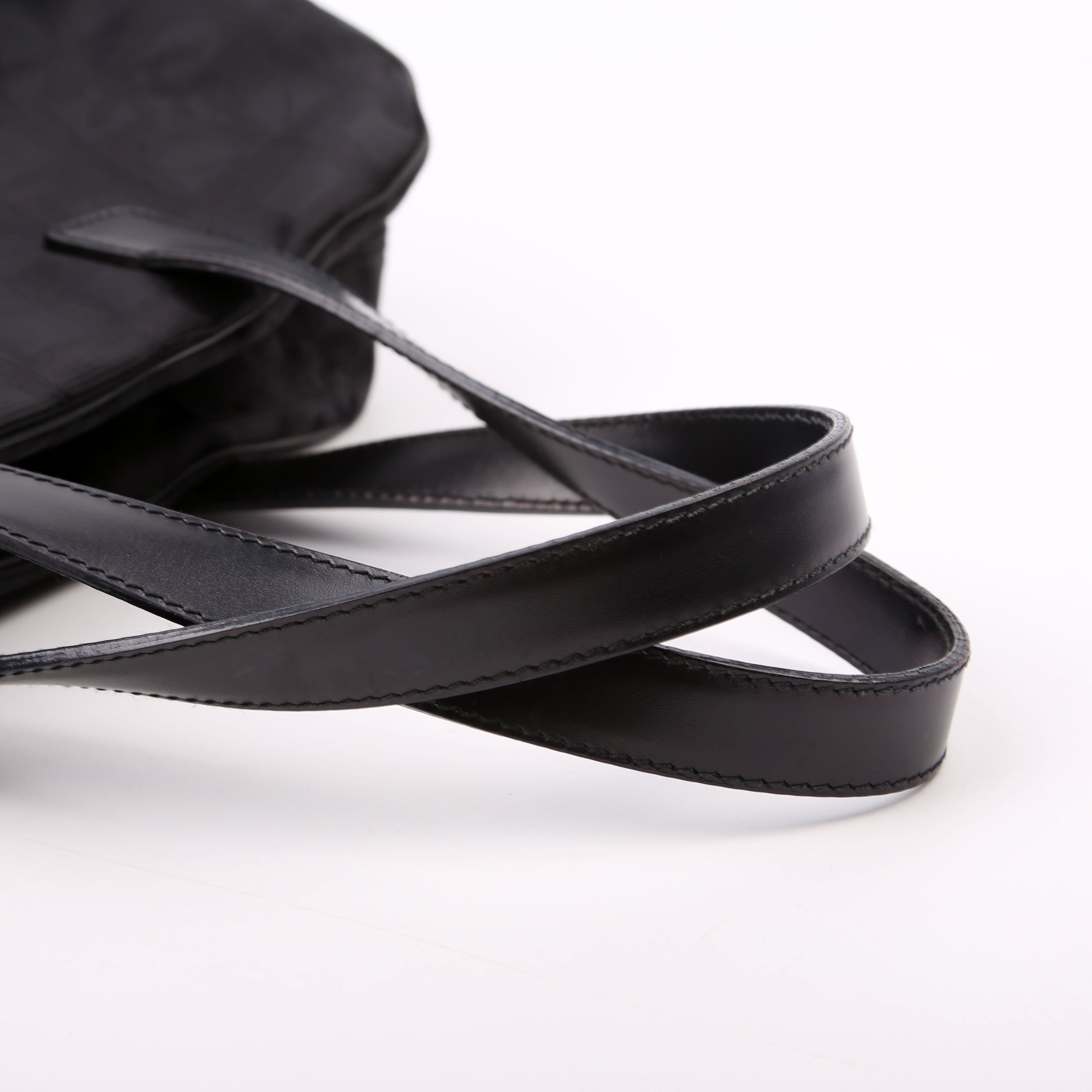 Travel Ligne Bowler Bag Nylon 8M