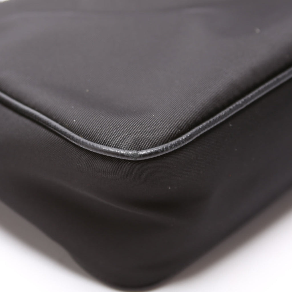 Nylon Re-Edition 2005 Shoulder Bag Black