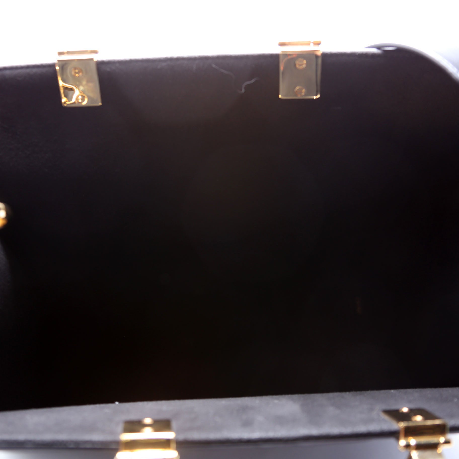 8BH386 Sunshine Shopper Medium Leather Black