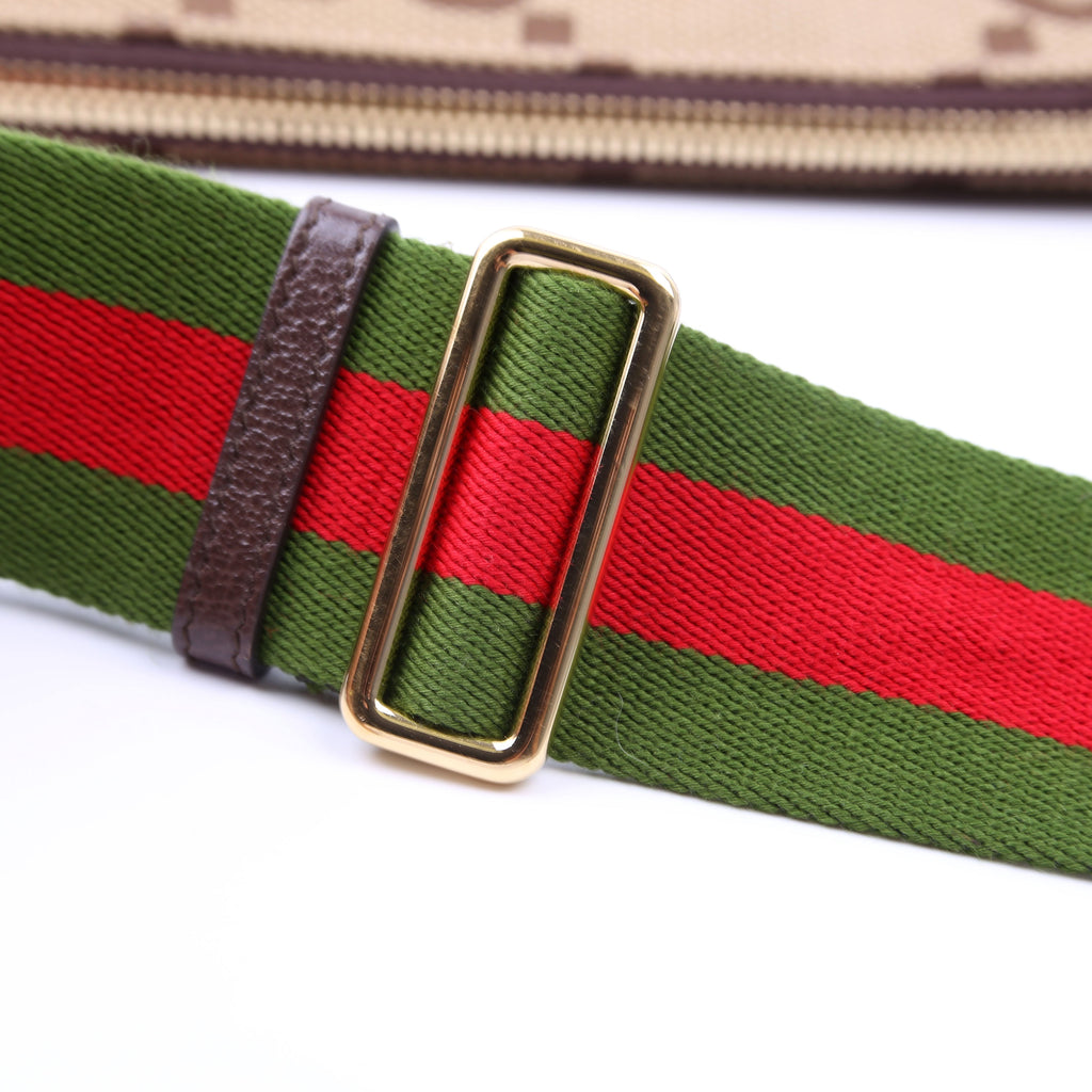 Gucci 699130 Jumbo GG Messenger