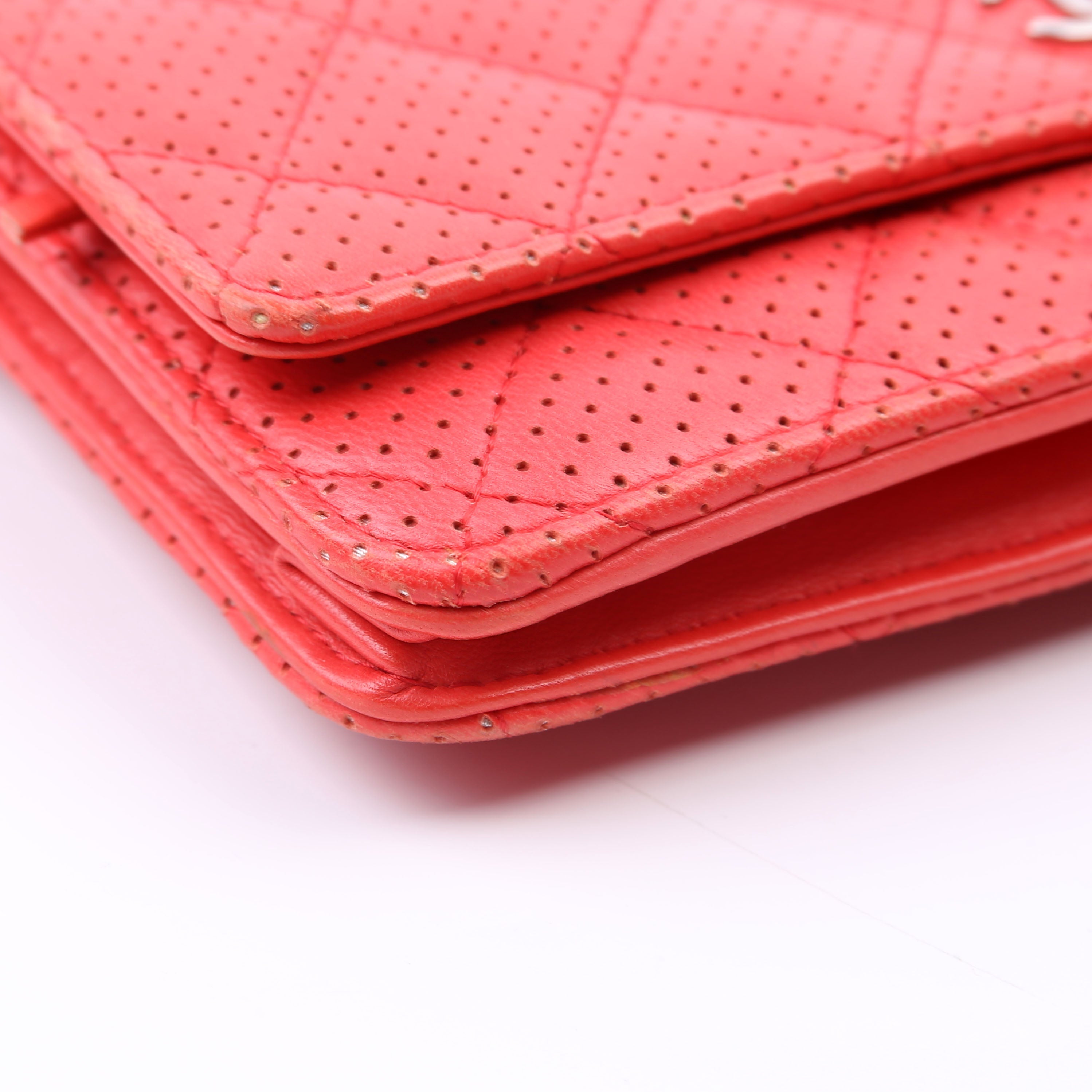 WOC Perforated Leather 11M Coral