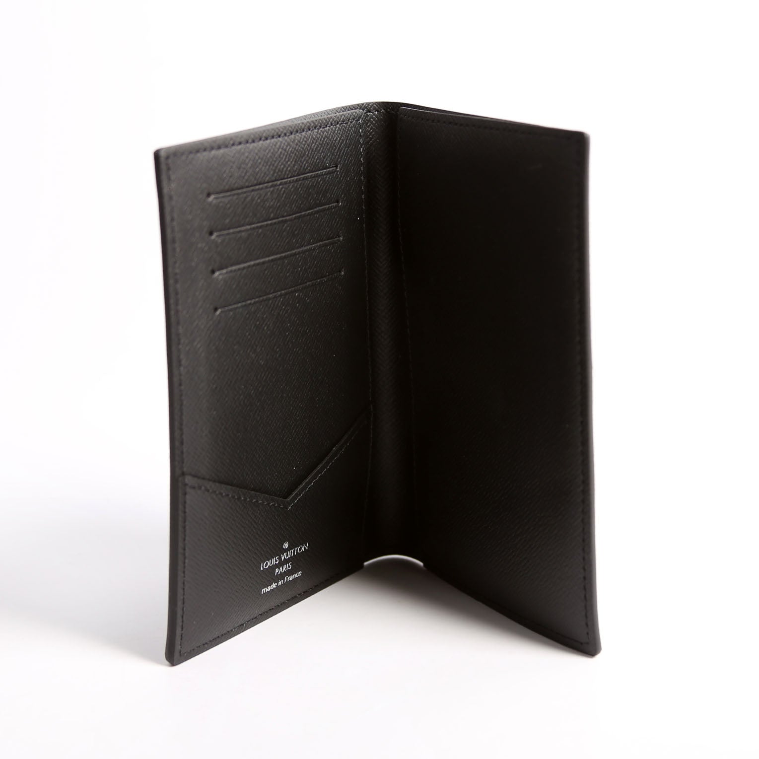 Passport Holder Monogram Eclipse
