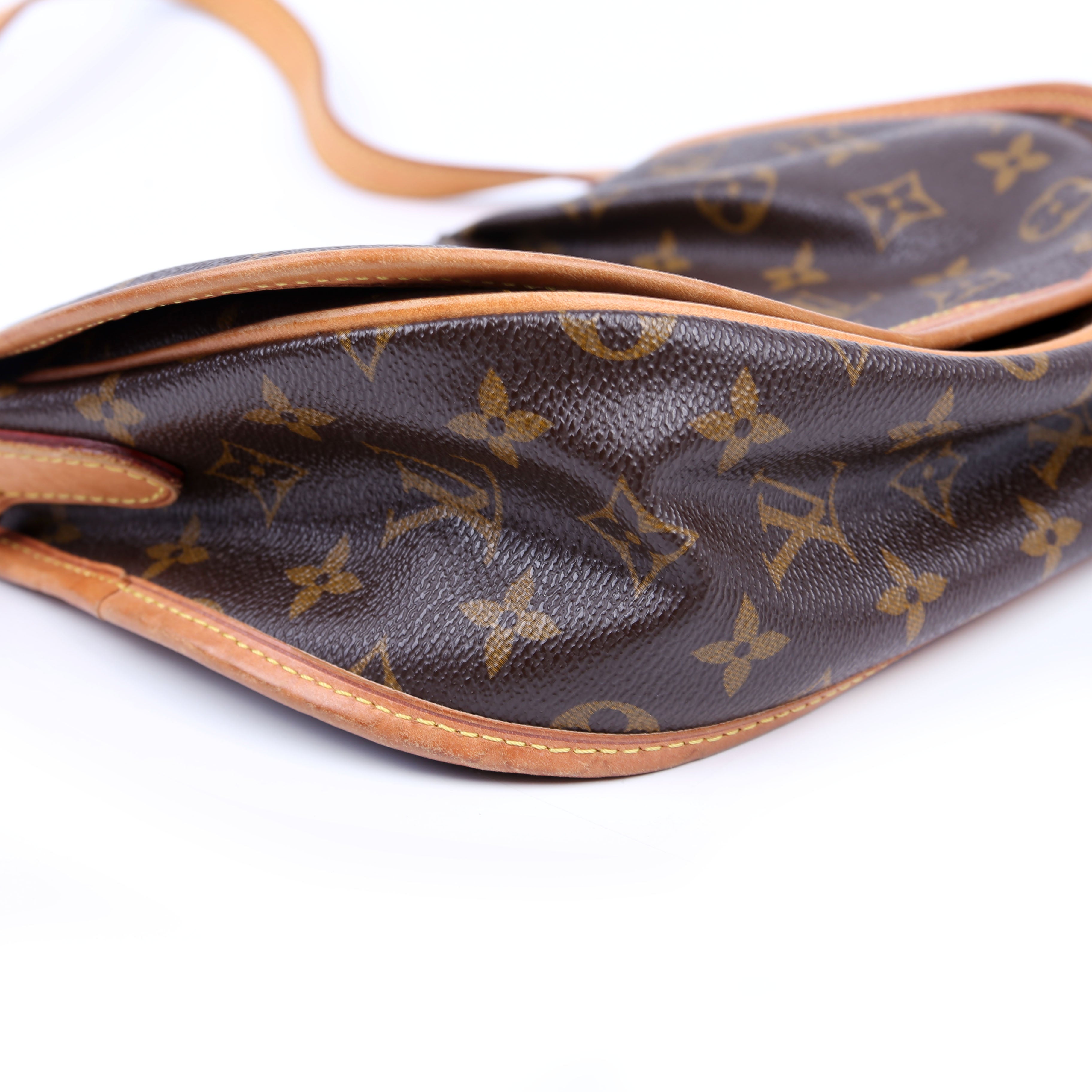 Menilmontant PM Monogram