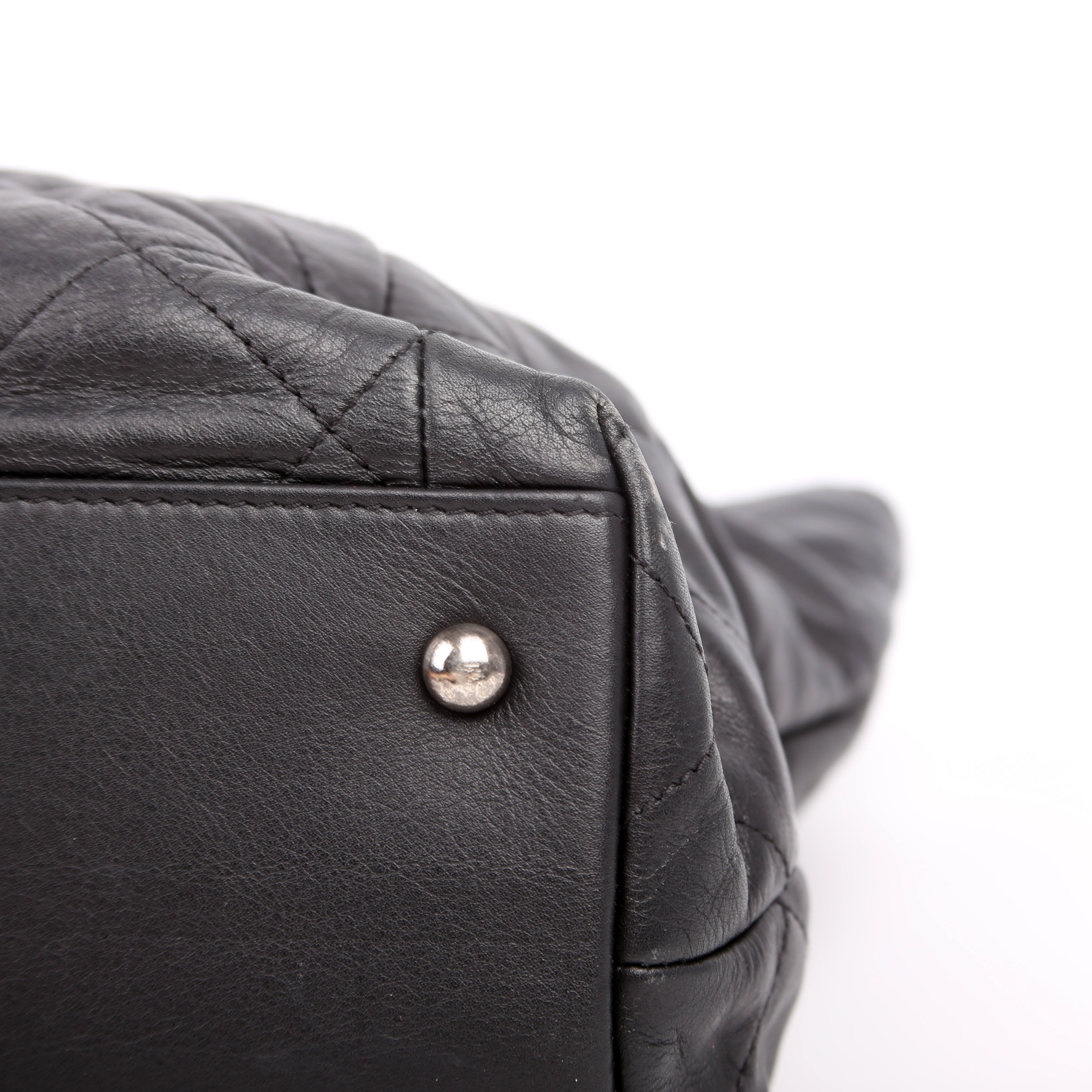 Coco Pleats Tote 16M Black