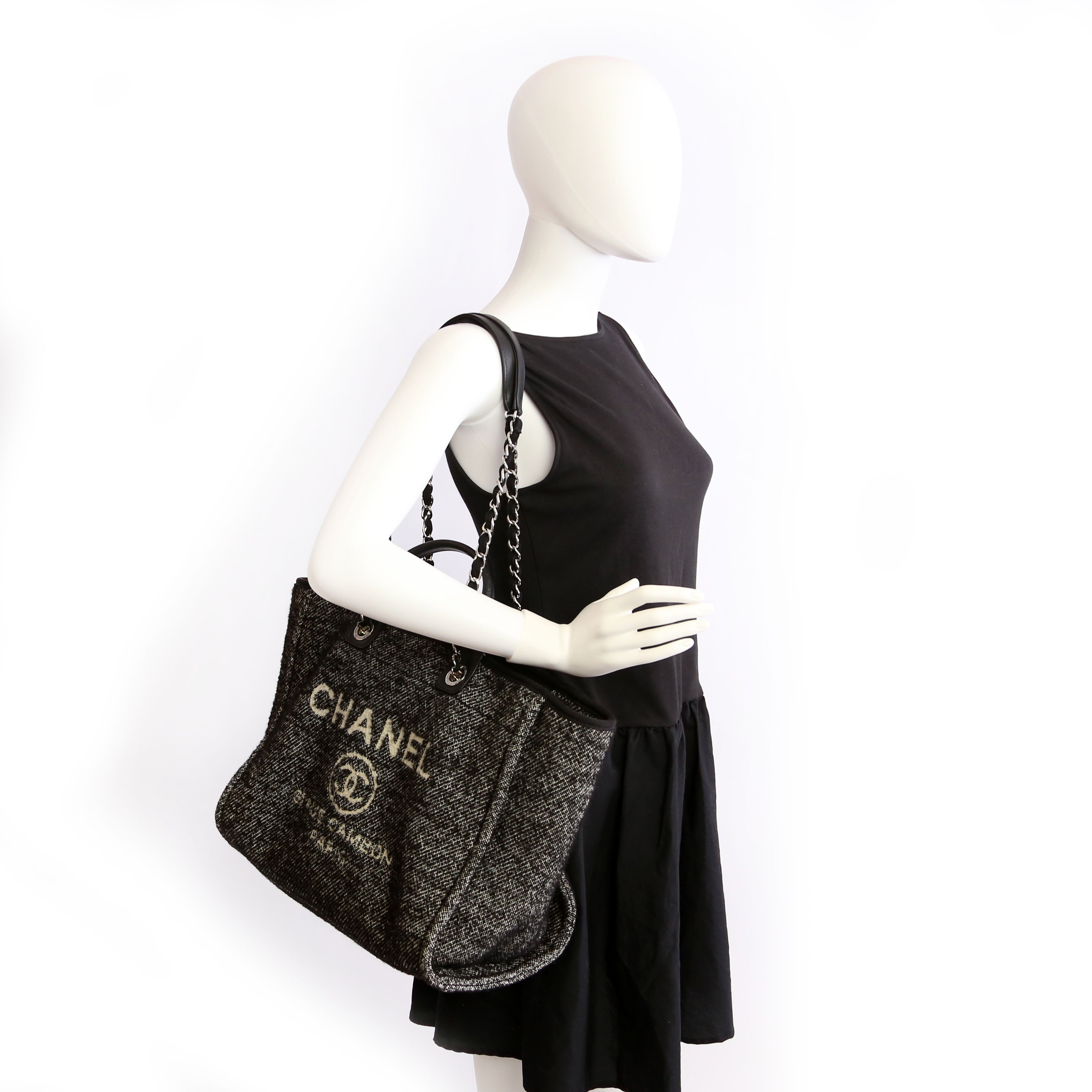 Deauville Medium Mixed Fibers Black