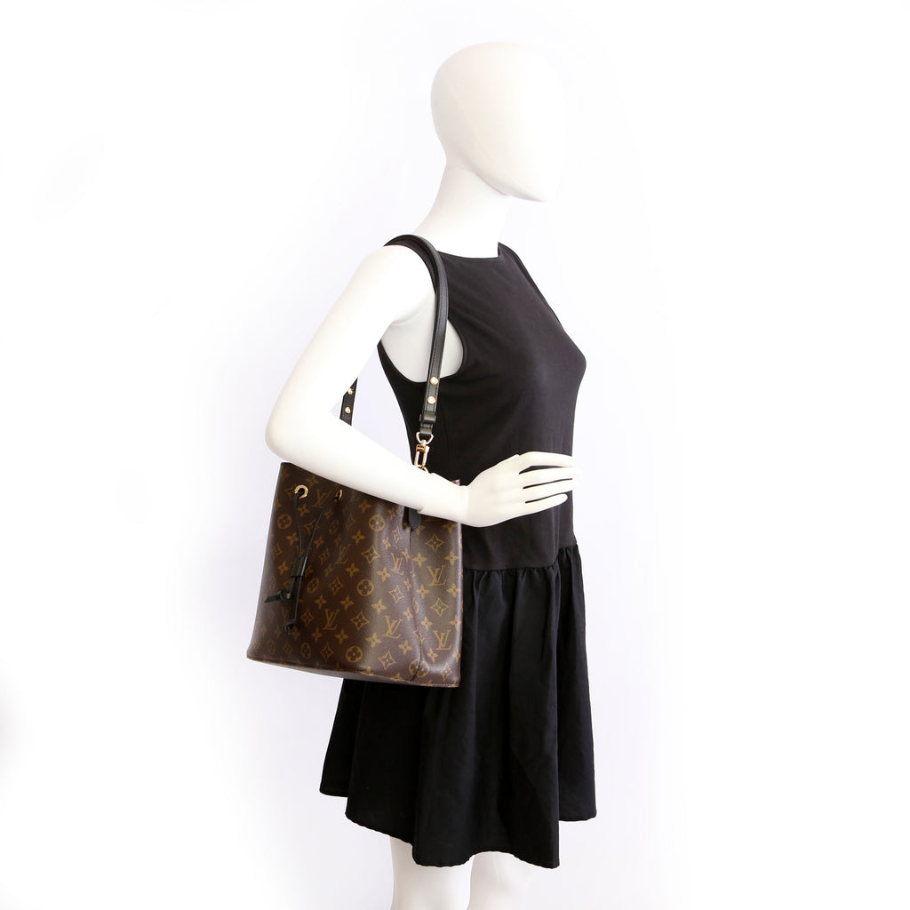 Neonoe Monogram Black