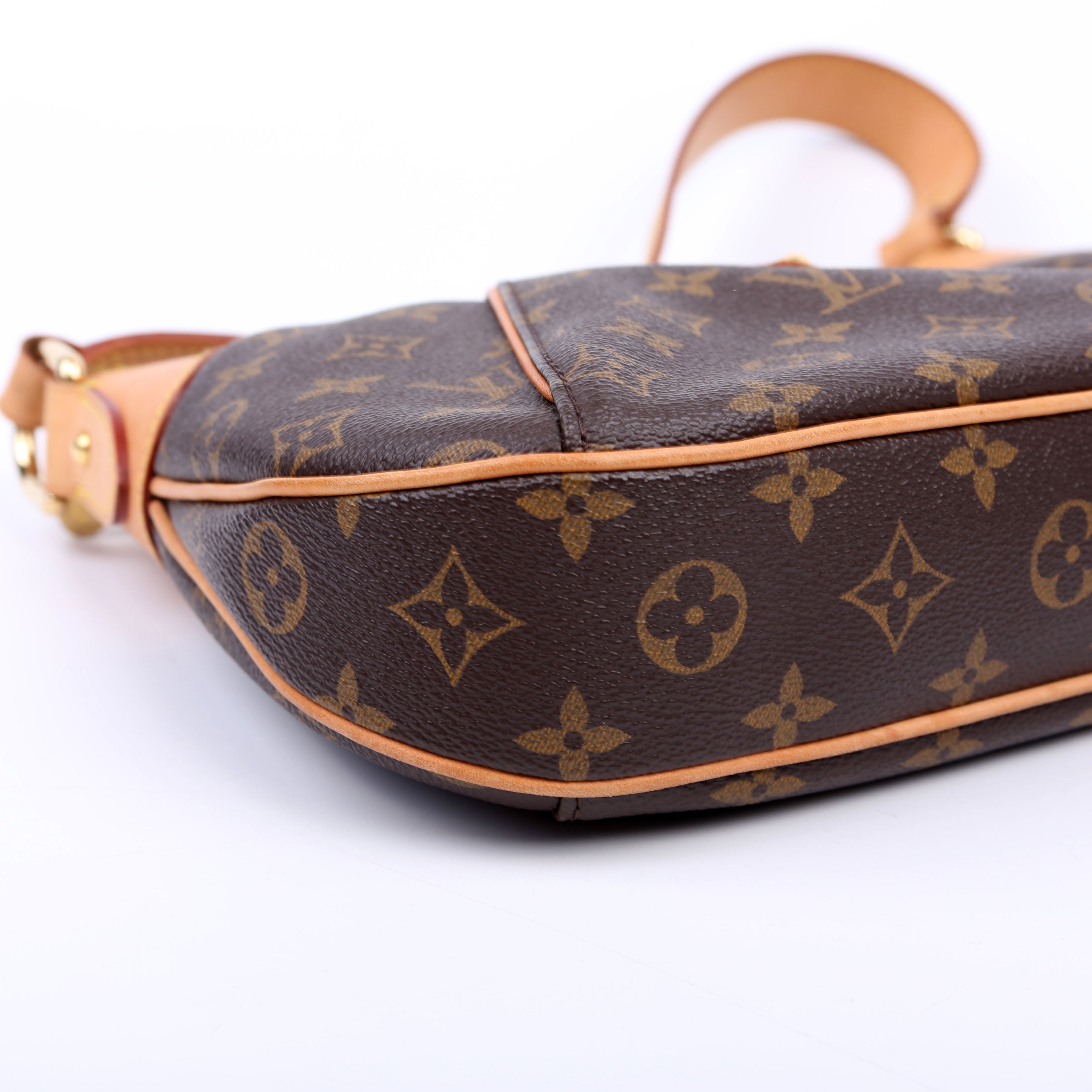 Thames PM Monogram