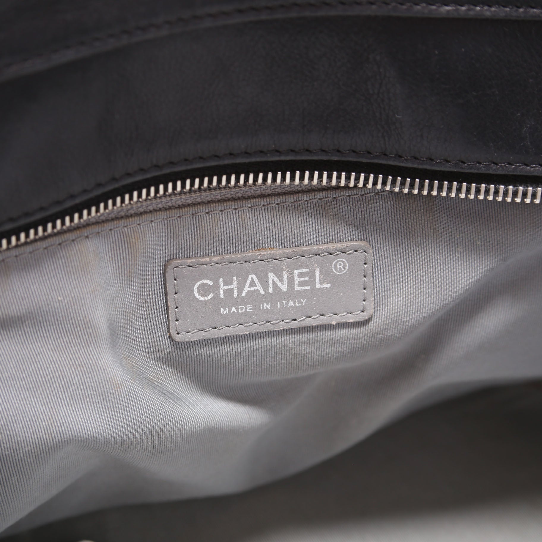 Coco Bangle Calfskin Tote Black