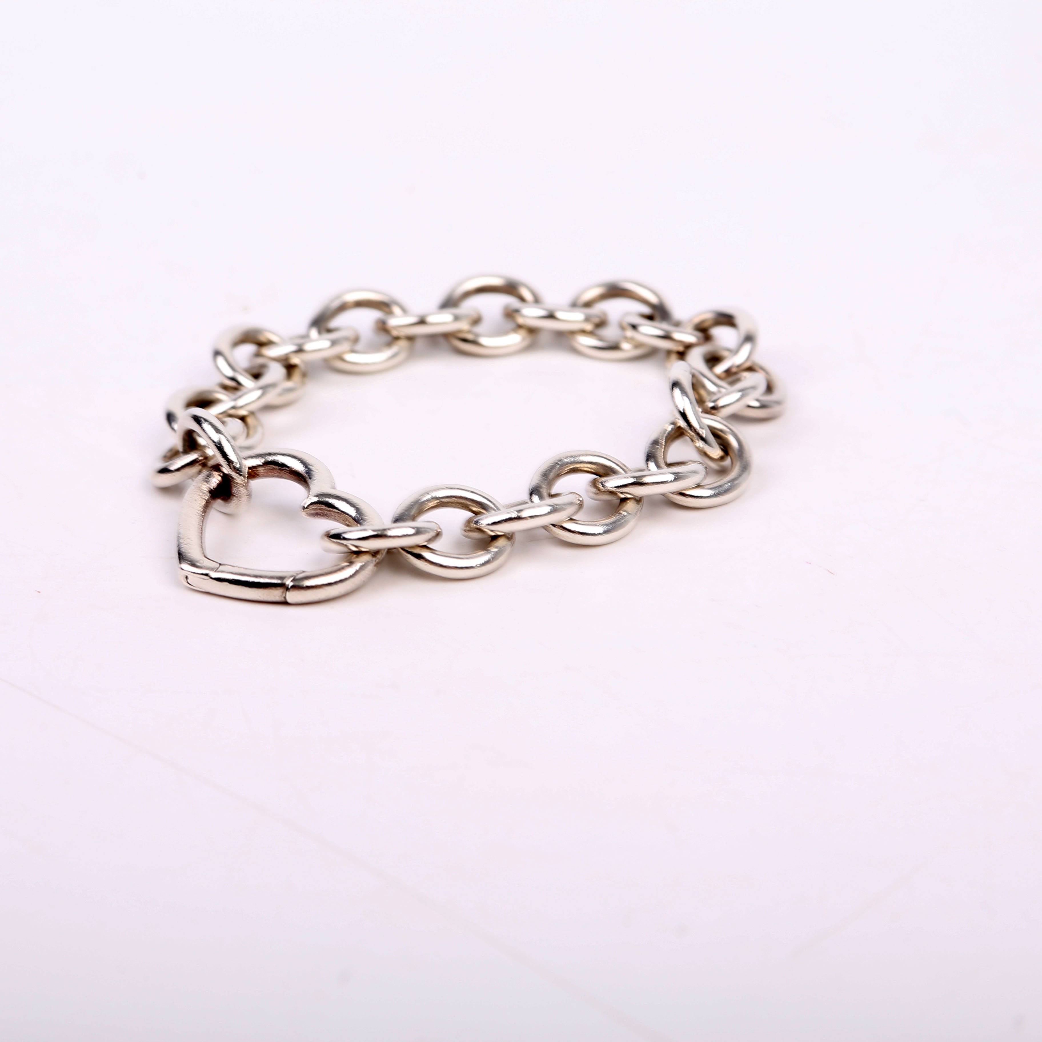 Open Heart Clasp Bracelet 925