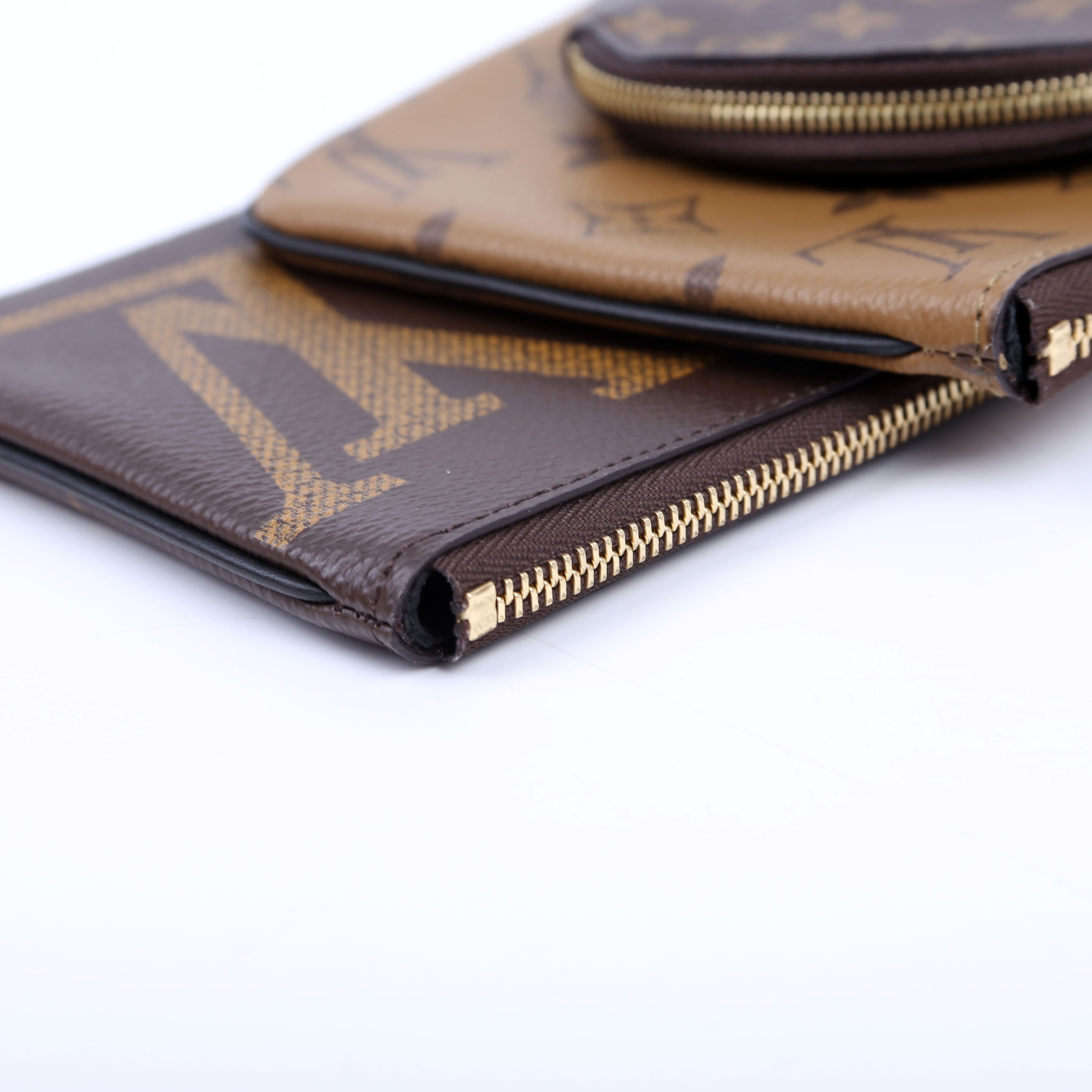 Trio Pochette Reversed Monogram