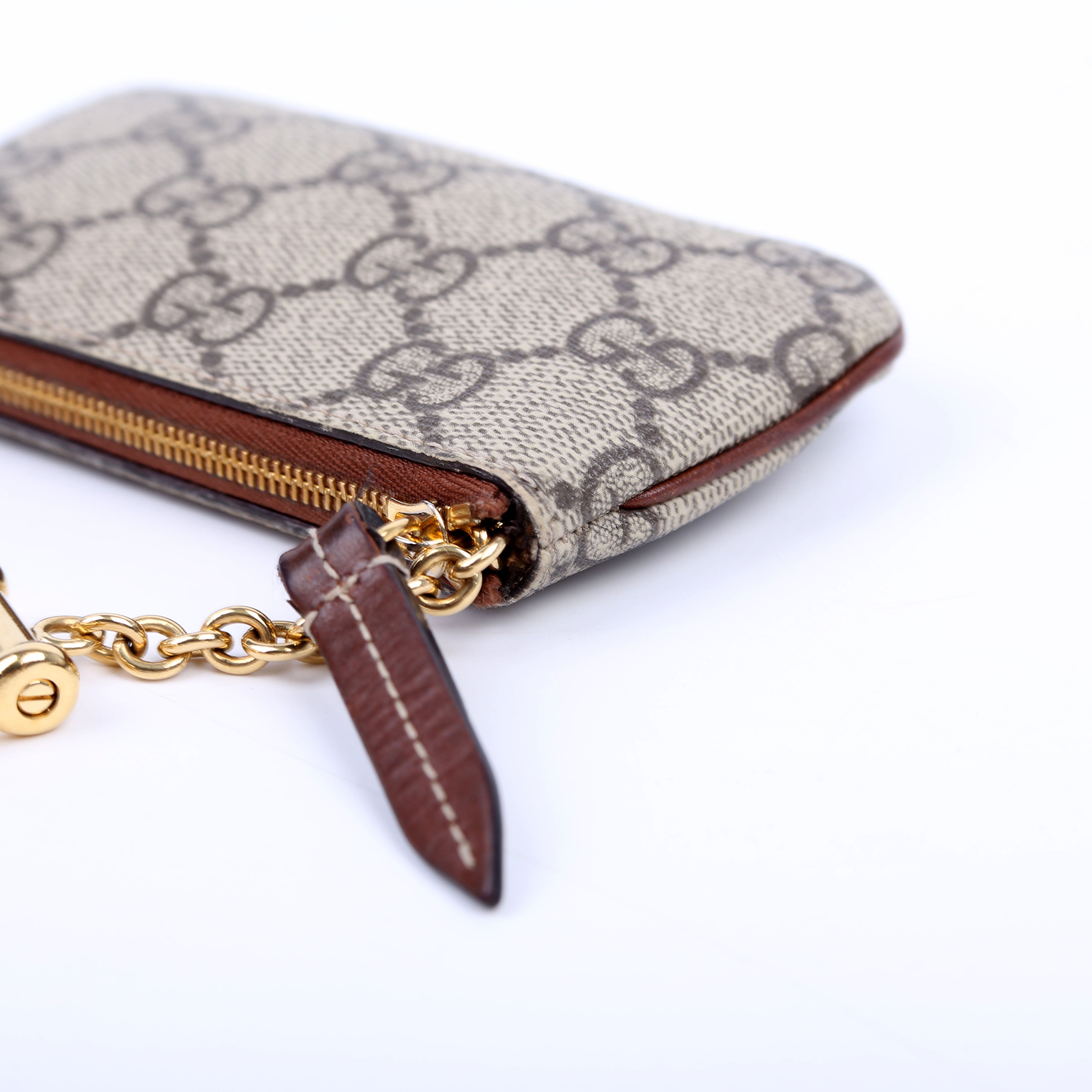 447964 GG Supreme Key Case Brown