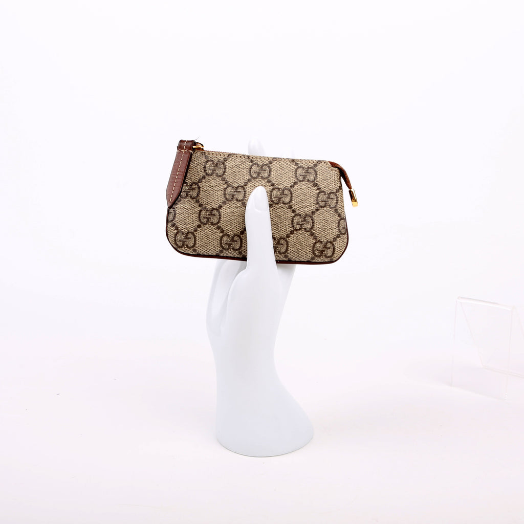 447964 GG Supreme Key Case Brown