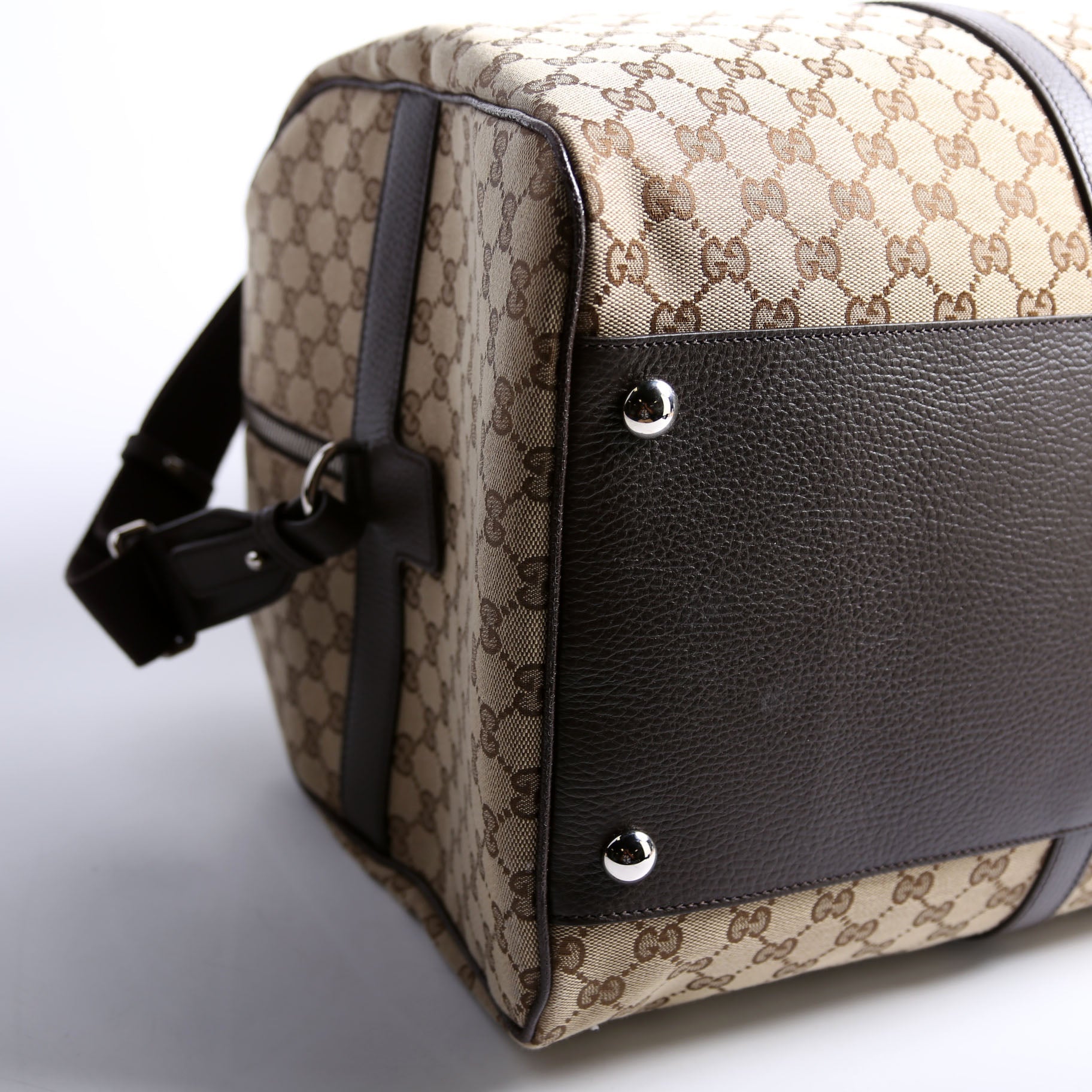 610105 GG Canvas Boston Duffle Brown/Tan