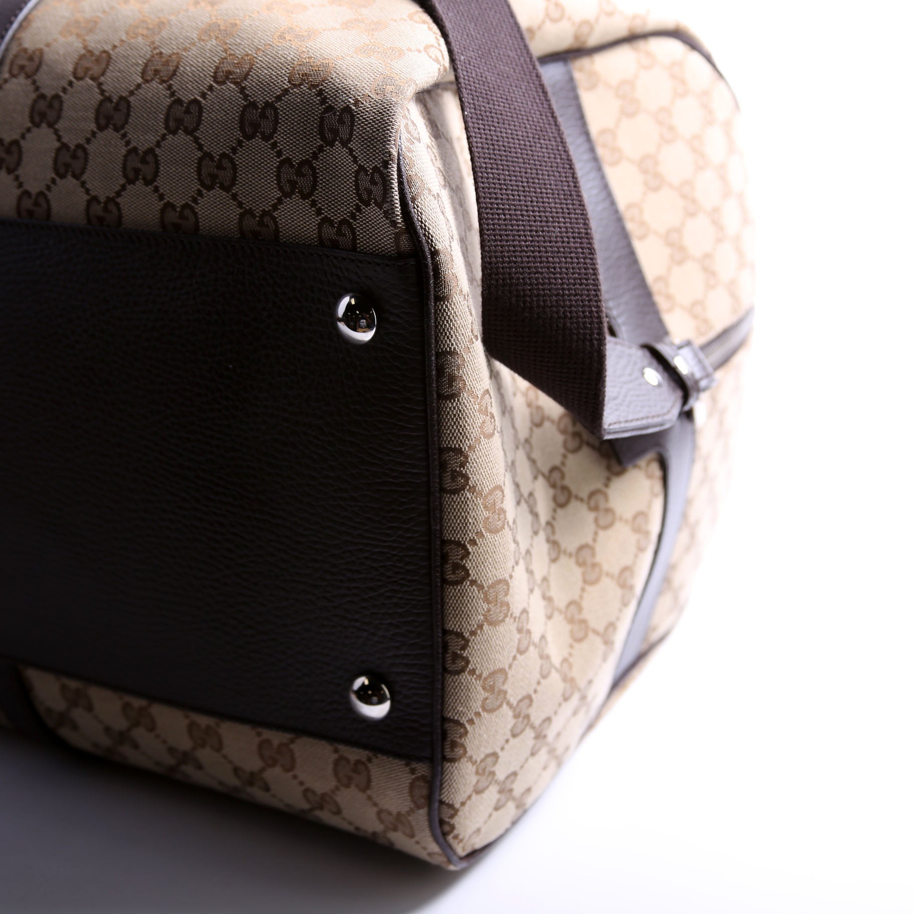 610105 GG Canvas Boston Duffle Brown/Tan