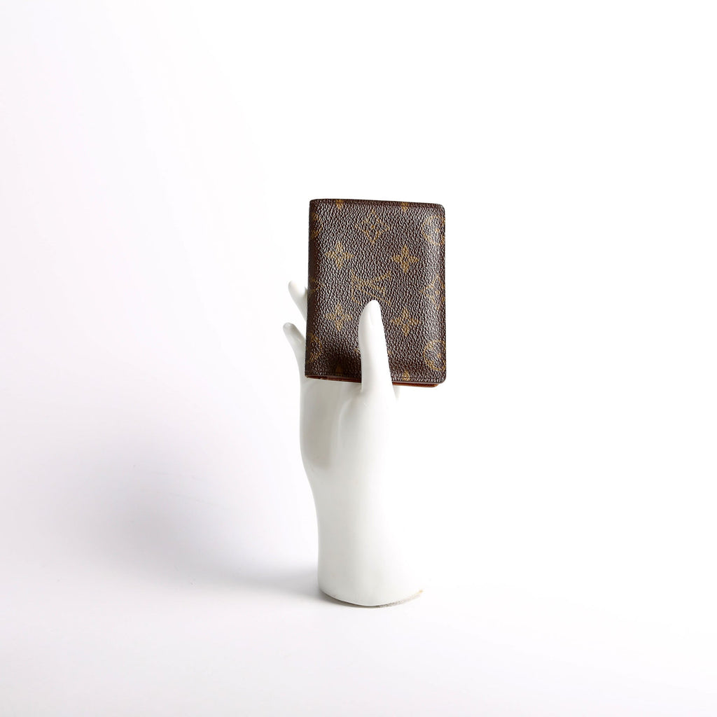 Id Holder Monogram Brown