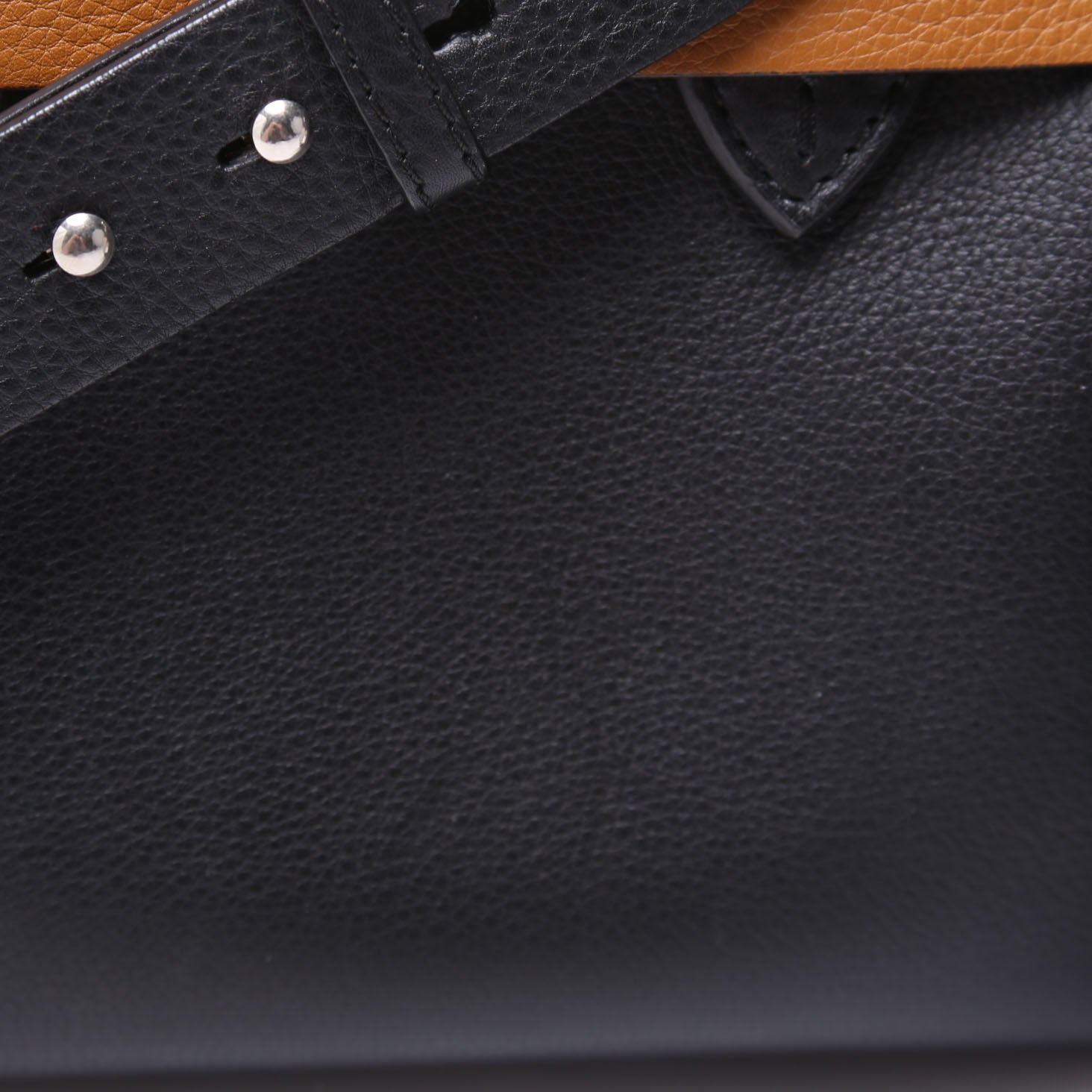 8006678 Baby Belt Bag Pebble Leather Black/Brown