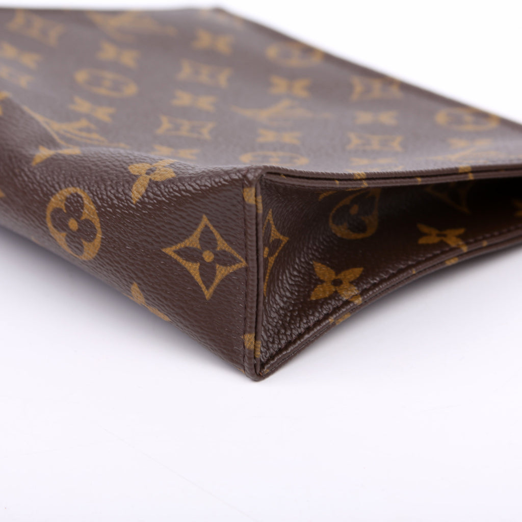 Toiletry Pouch 19 Monogram Newer