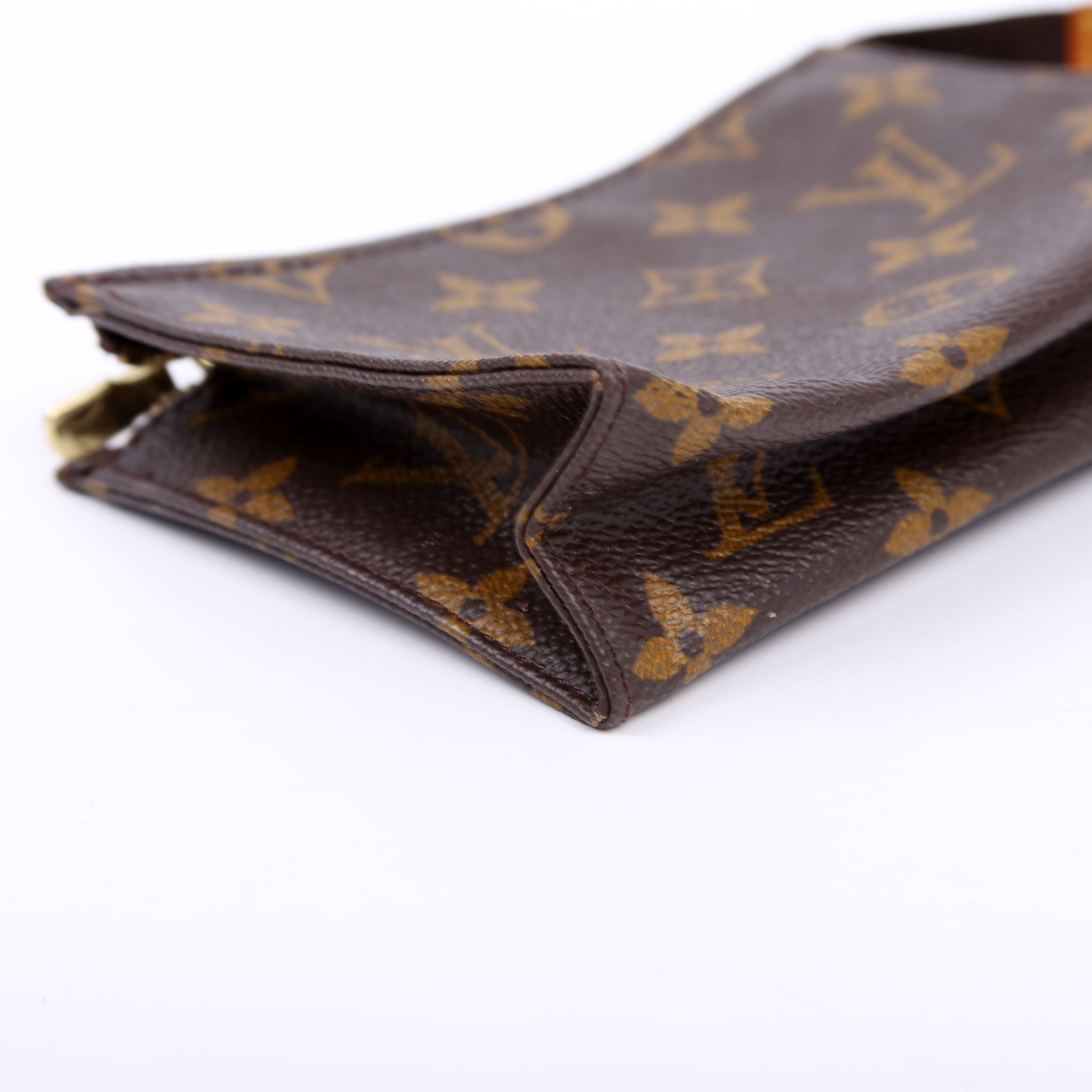 Toiletry Pouch 15 Monogram