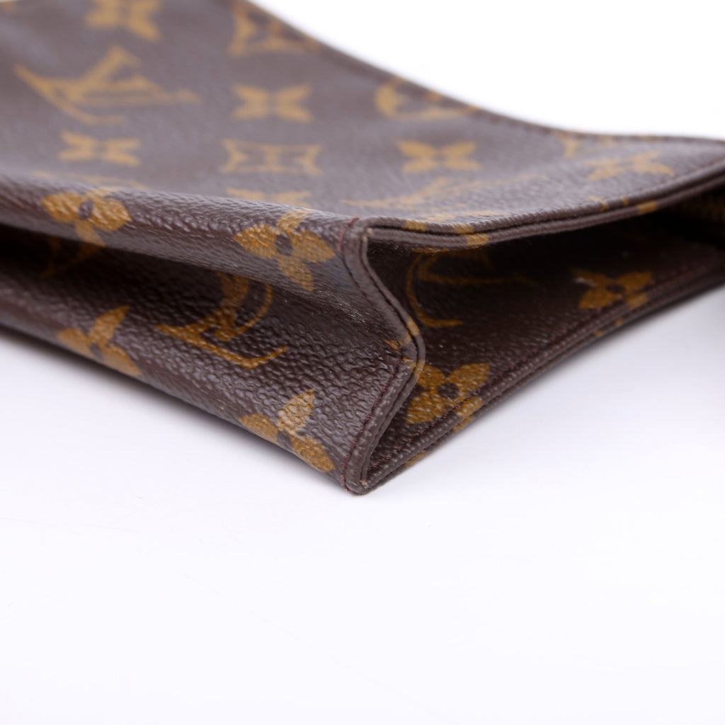 Toiletry Pouch 15 Monogram