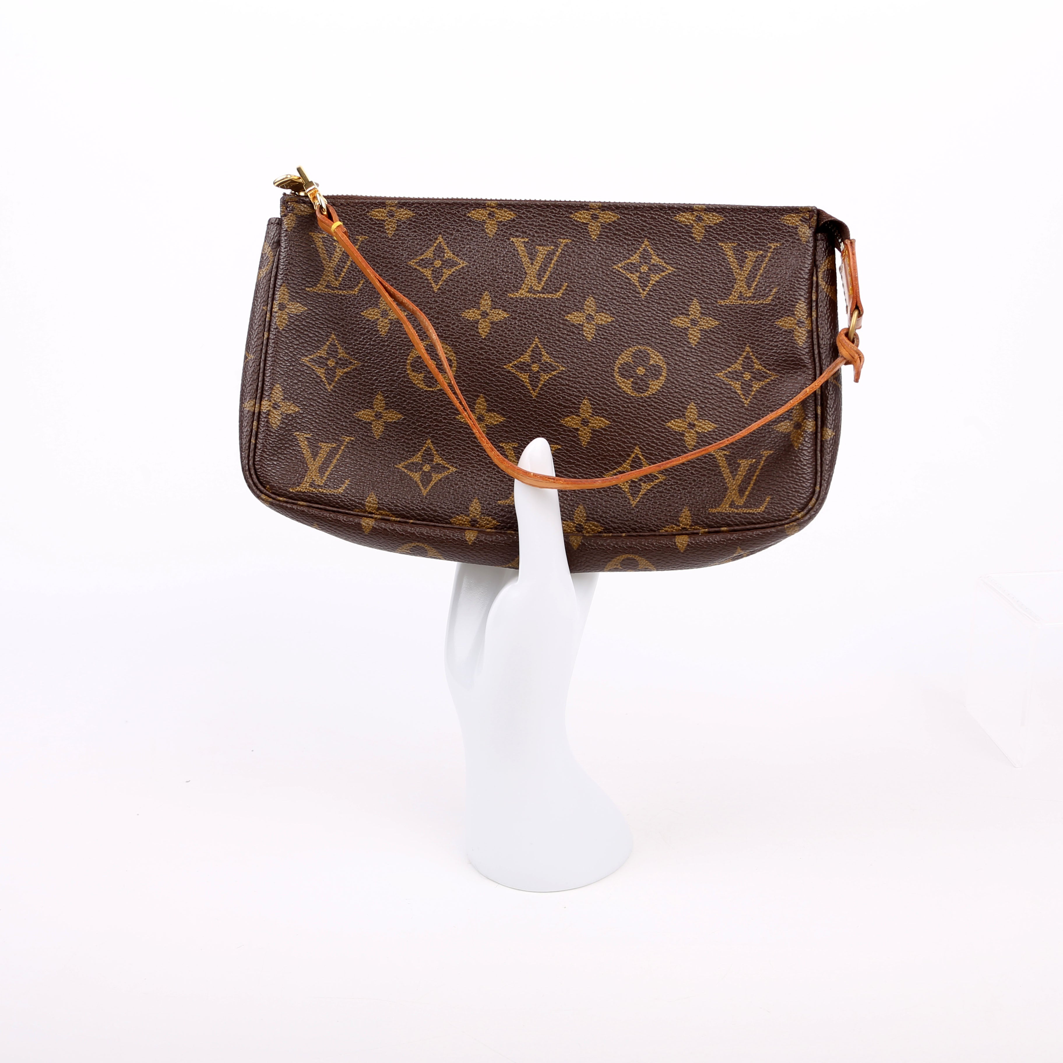 Pochette Only Bucket Bag Monogram
