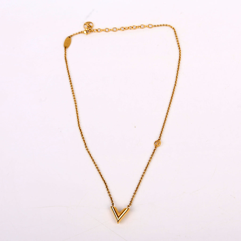 Essential V Necklace Gold