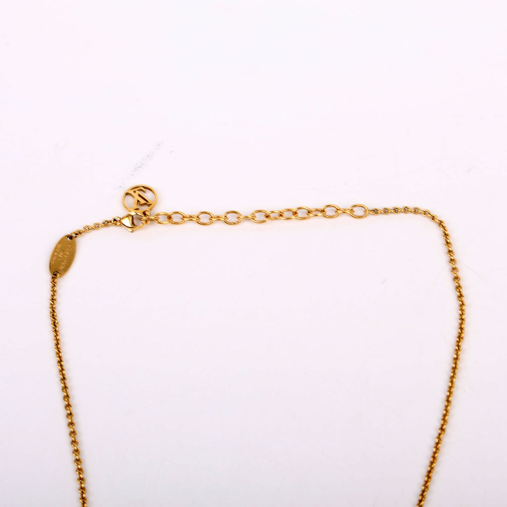 Essential V Necklace Gold